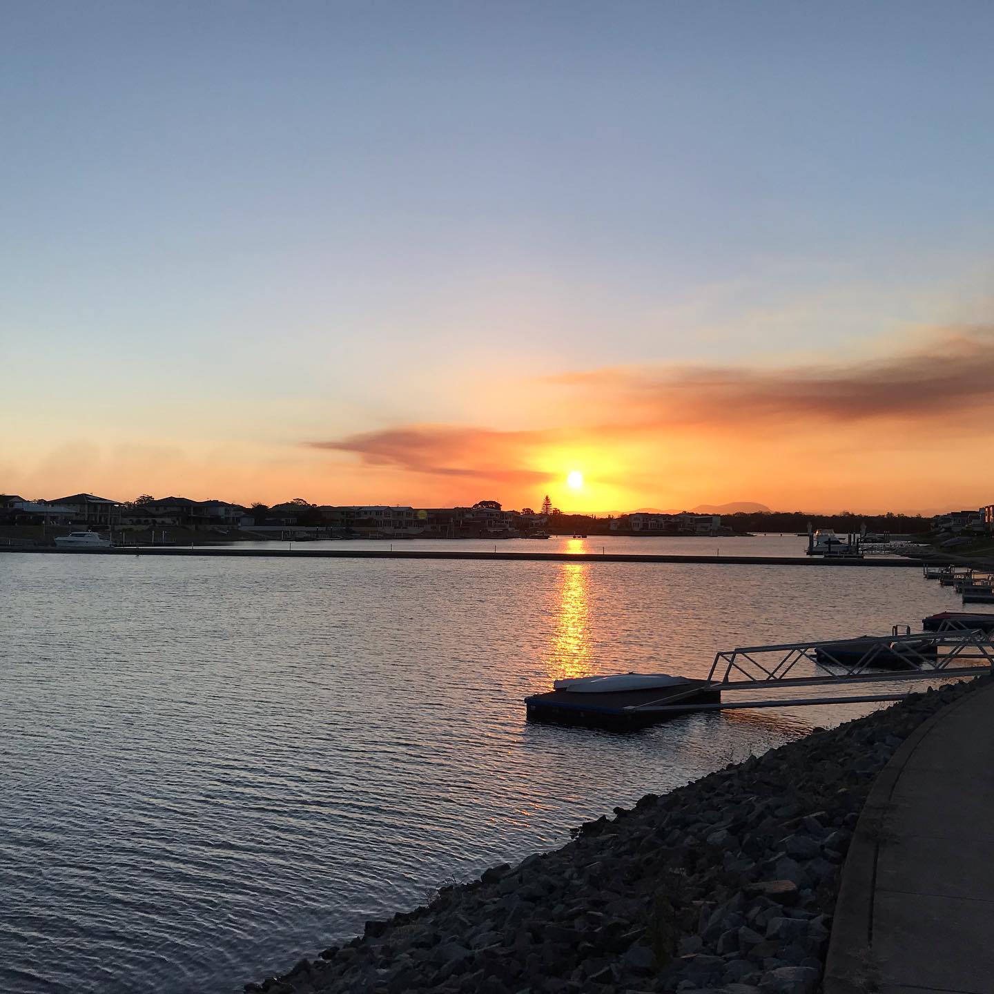 Nature’s reward for the reluctant runner! What are you missing out on? Put your shoes on!!! #running #sunset #getoutside #soulfood #portmacquarie #activelifestyle #physio #healthychoices #2444 #midnorthcoast