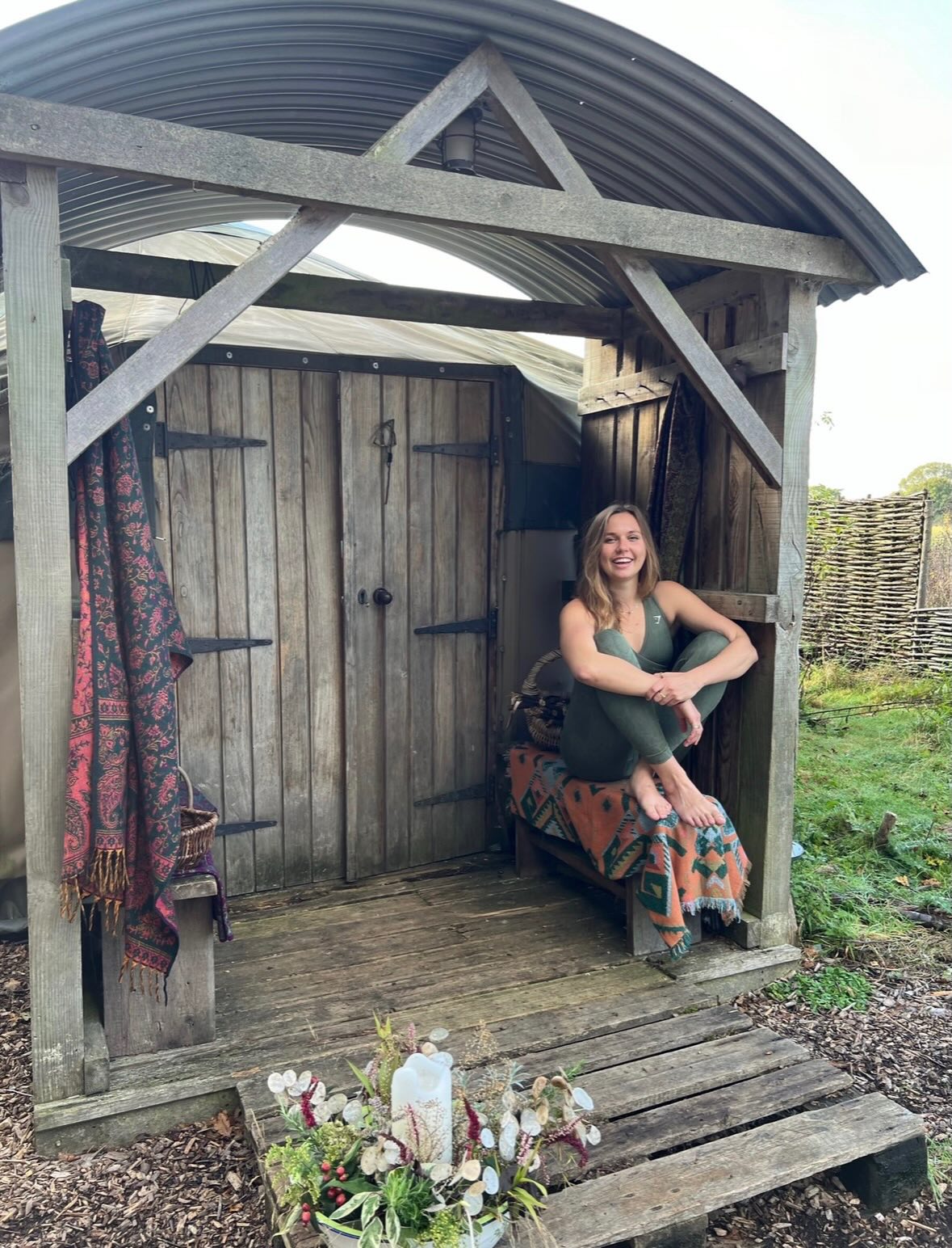 Earth to Air | A Seasonal Day Retreat at The Yoga Garden With Gemma and Phoebe 🌱🌬️
Sunday 1st February | 10:00am – 5:30pm
As winter begins to thaw and the first signs of spring stir beneath the surface, we gather for Imbolc – the Celtic celebration of rebirth and renewal.
This retreat invites you to transition from Earth to Air – grounding in the body while welcoming clarity, spaciousness, and lightness of being.
🌬️ What’s Included:
🧘♀️ Morning Yoga & Breathwork Ground into the body, expand the lungs, and make space for clarity and energy.
🥗 Seasonal Ayurvedic Lunch Nourishing, warming and light – designed to balance Kapha and support transition.
🌀 Invigorating Ayurvedic-Inspired Workshop Craft your own seasonal body enlivening product to boost circulation and bring warmth into the tissues.
🔥 Wood-Fired Scandinavian Sauna Ritual A guided sweat to cleanse and energise – complete with optional cold immersion to awaken the senses.
🕯️ Candlelit Imbolc Ceremony With reflection, journaling, oracle cards, and intention setting – held in the soft glow of firelight.
Step into the clarity and inspiration of early spring, and let the breath of new beginnings guide your way.