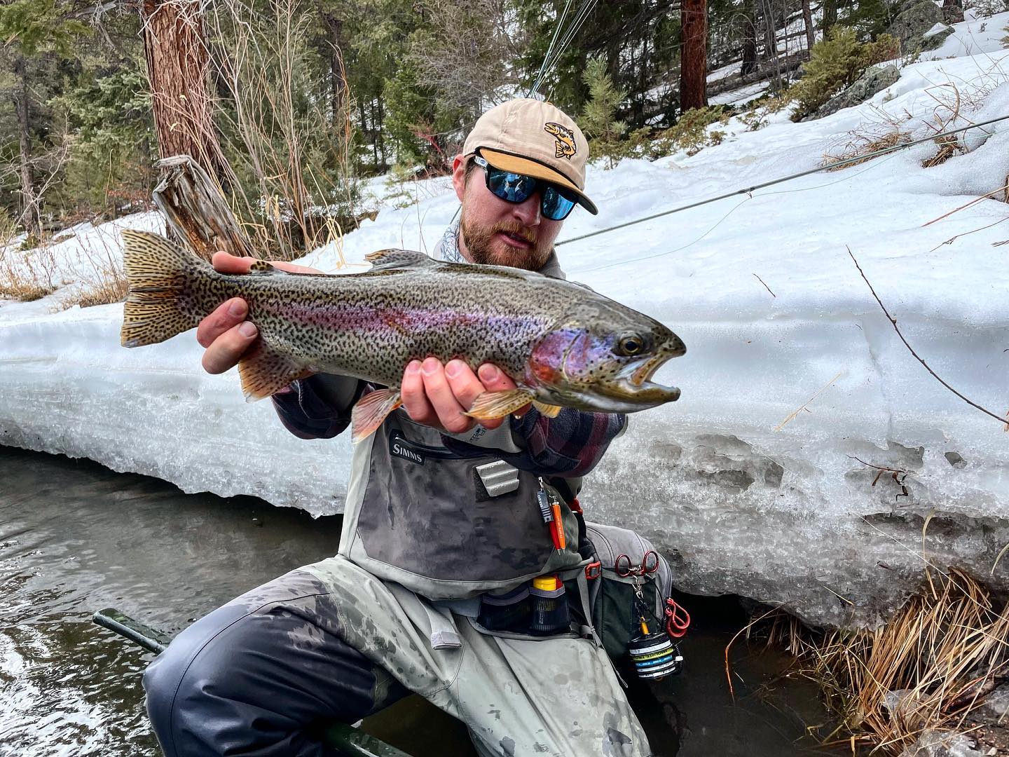 Footballs in a brand new spot!
•
#flyfishing #colorado #rainbowtrout #trout #troutfishing #flyfishingjunkie #getoutside #weekend #flyfishcolorado #catchandrelease #keepemwet #hiddenjem