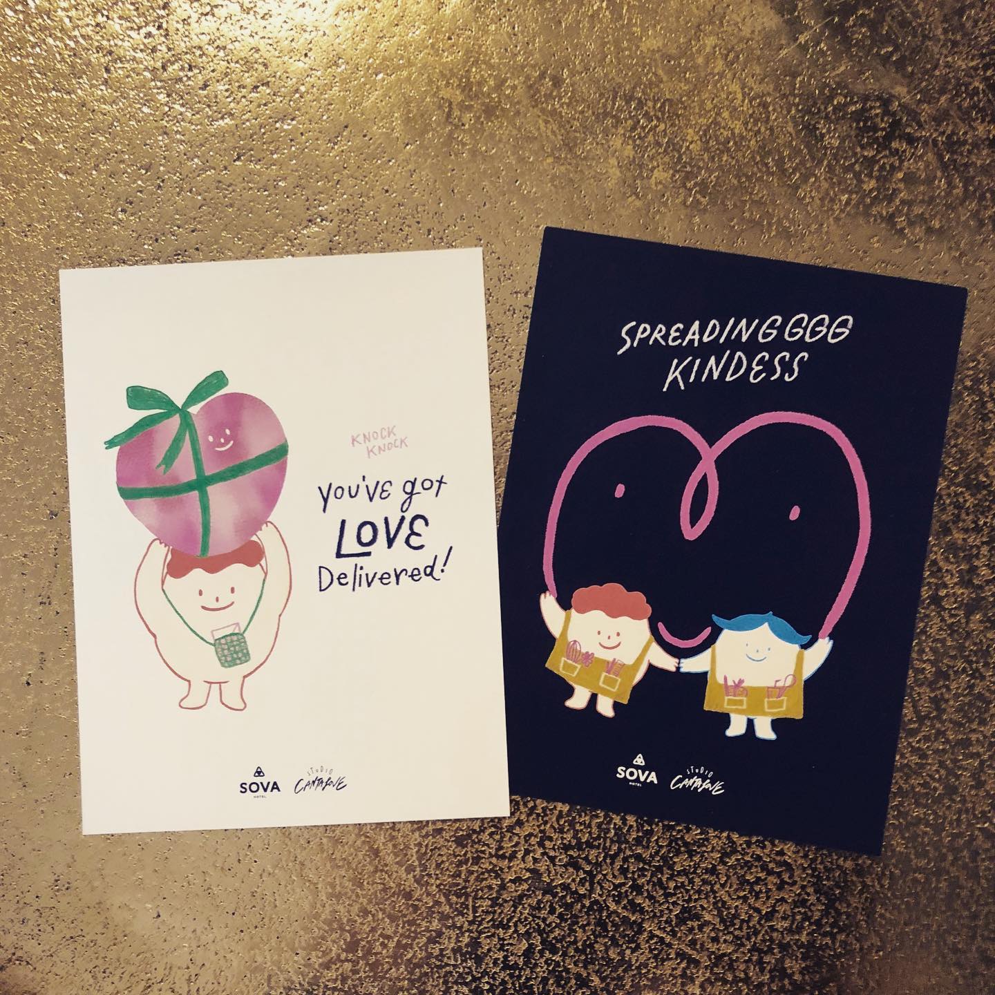 How about spreading more love and kindness through #worldpostday and let your loved ones feel embraced 🤍🤍🤍
Happy World Post Day 2021!
Thank you @studio_cantalove for always making the best work for us! 💙🤍💙🤍
#sovahotelbkk #spreadlove #spreadkindness