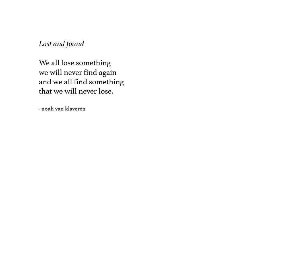 Lost & found departement 💞
#lostandfound #instapoetry #instapoeta #poetrygram #palabras #wordsoftheday #palabrasdeldía #love #quotes #quotelovers #❤️