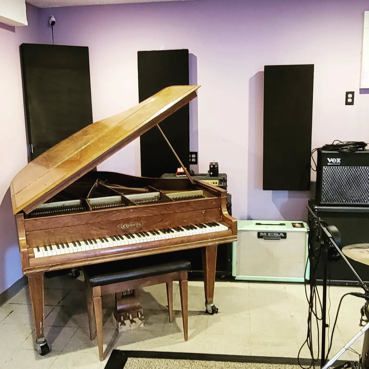 New Piano, who dis?