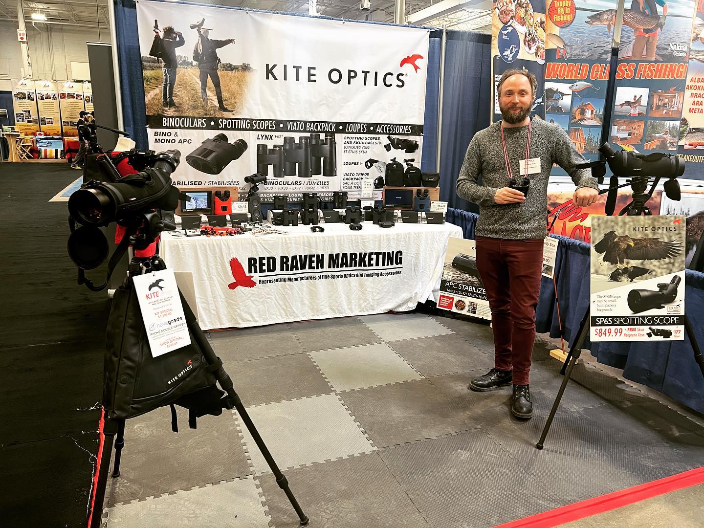 Toronto Sportsmen’s Show is now open! Come visit us in Hall 2 and try out a pair of Kite Optics binoculars! Show hours are 10a-7p most days, Thursday-Sunday #torontosportsmenshow