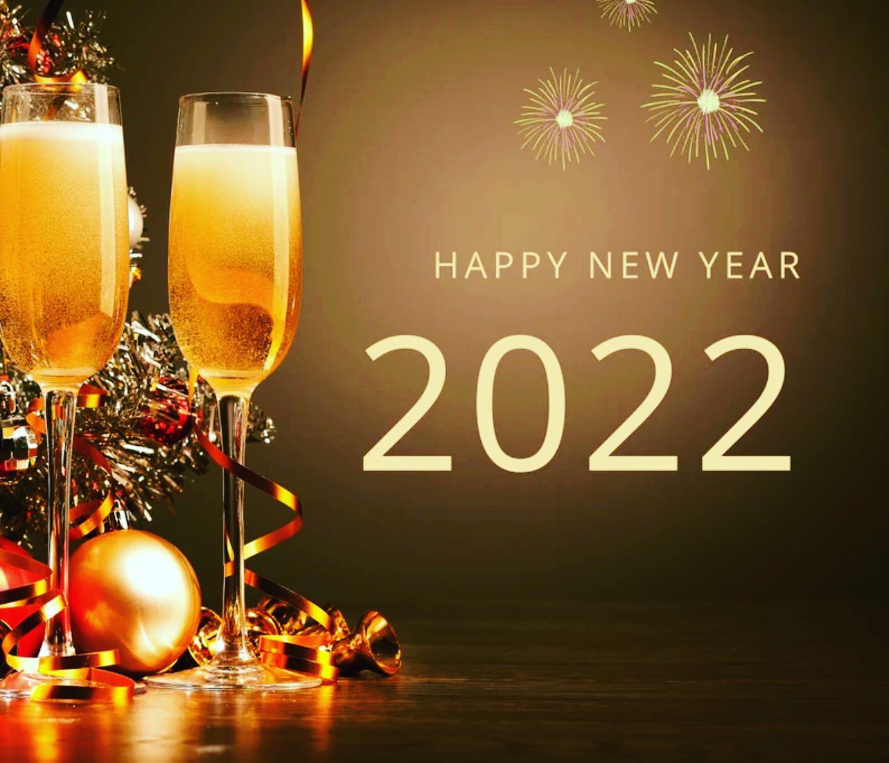 Have a Happy New year! 🎊🎆🎈 #hny #bakersfield #bakersfield #rezamoghbeldds #bakersfielddentist #kerncounty