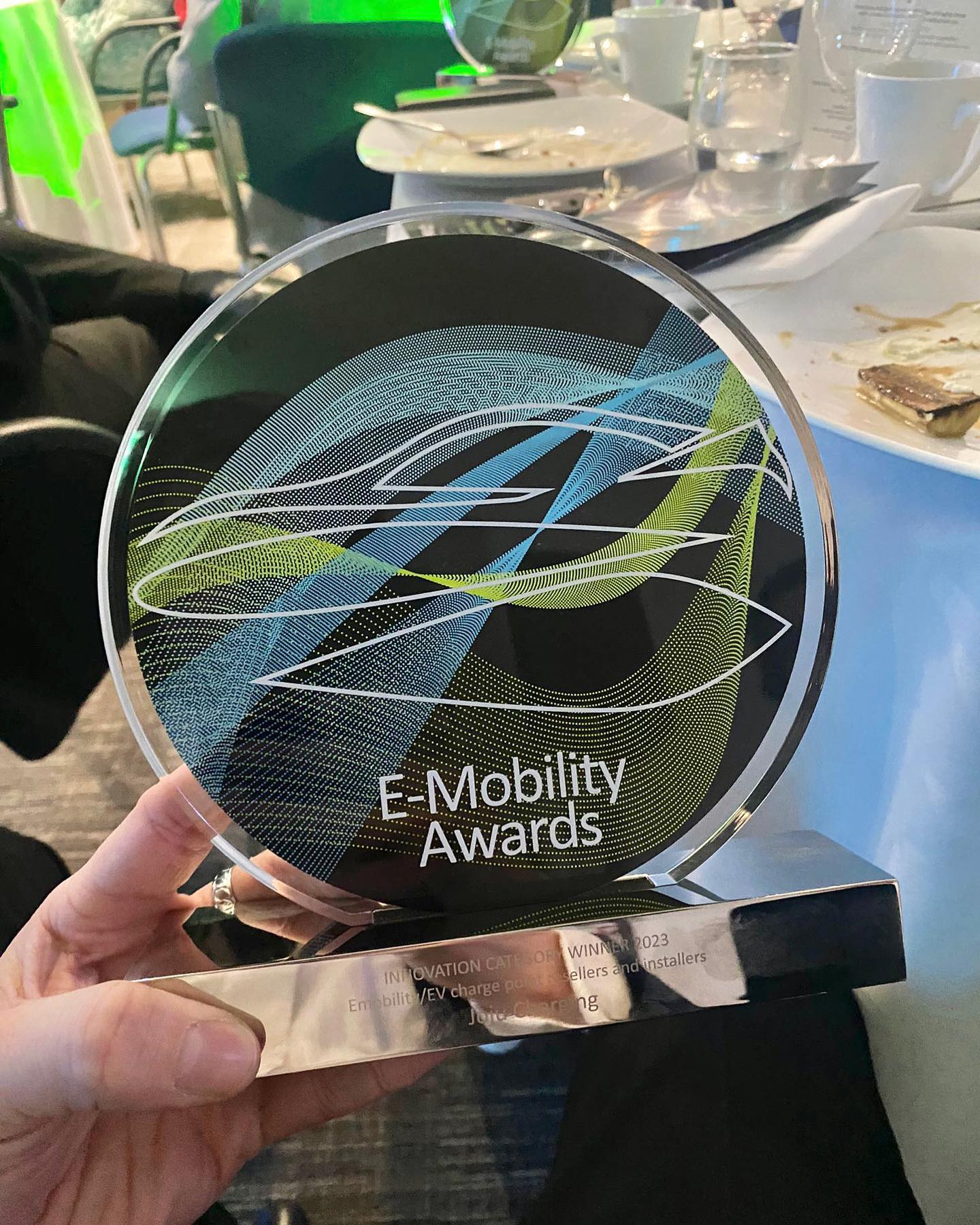 Doing lots of great work with @jojusolarltd and it’s culminated in another award for Joju Charging, who won for the second year running at the emobility awards last night.
Joju Charging works with public sector organisations and businesses to design, install, and maintain EV charging infrastructure, reduce CO2 emissions and lead the charge!
Very proud to work together and this award is so well-deserved. It just goes to show what hard work and a genuine purpose to do good can achieve.
Happy Friday! 🎉
#fridayfeeling #leadingthecharge #greenfuture #emobility #evinfrastructure #congratulations #jojucharging #lovewhatyoudo #marketing #communications #socialmedia #shakethingsup #awardwinning #innovation