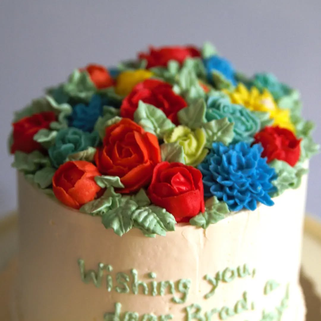 I loved making this custom birthday cake for a customer with lots of colorful flowers! Chocolate cake + vanilla Swiss meringue buttercream + American buttercream florals.
And speaking of buttercream flowers...our Mother's Day specials for 2024 are live! Check out our shop for our floral cupcake variety pack (starting at $16), an 8" round cake with a floral wreath ($65), and our perennial favorite ginger-orange sandwich cookies (starting at $18).
Each cupcake variety pack contains at least one each of the following: red rose, orange marigold, yellow sunflower, and blue hydrangea. 12-packs contain three of each flower.
A few FAQs (with answers):
- Do you deliver? Yes! Within 30 miles of our Saint Paul location.
- Can I place an order from you to be delivered locally even if I'm out of state? Yes! Just please be sure your recipient will be home to accept delivery.
- I want a Mother's Day treat, but not from the list of specials. Can I get something else? Yes! Well, assuming we have availability. Just submitted a quote request, and we'll go from there.
#cakes #cakesofinstagram #mothersdaygift
#mothersdaycake #buttercreamroses #buttercreamflowers #mothersday2024 #mothersdaycupcakes #minnesotaeats #minnesota #mn #mnbaker #mnsmallbusiness #supportlocal #twincities #flowercake #flowercakes #specialmenu #mothersdaymenu