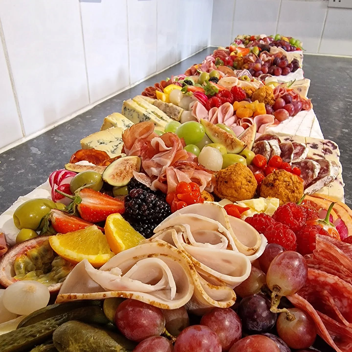 Wow, your guests with colour and variety. Our SMB Method platter contains over 18+ ingredients to suit all.
.
.
.
.
.
.
.
.
.
.
.
#grazingplatter #grazingtables #grazetable #Graze #freshfruits #vegetables #meatsandcheeses #meats #cheese #cheeseandcharcuterieboard #cheeseboard #cheesebox #partyfood #partyvibes #celebratewithus #celebration #celebrationfood #weddingfood #weddings #anniversary #fiveadaygoals #wellbalancedmeal #wellbalanced #eatasmuchasyoucan #fussyeaters #partyguest #foodvibes