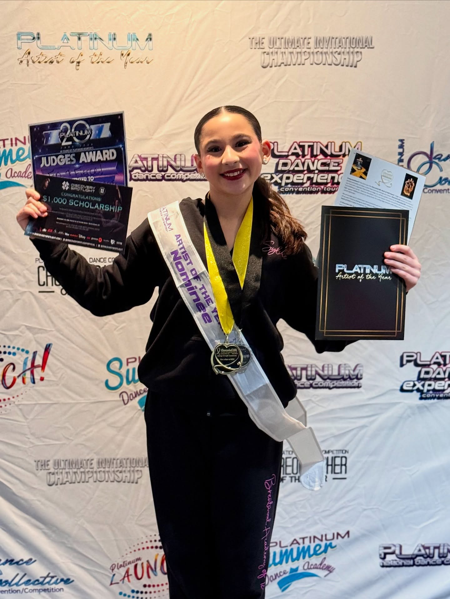 Congratulations to junior dancer Sylvie at @danceplatinumco Vegas this weekend 😊💃🏼 @lgaxelrod1004