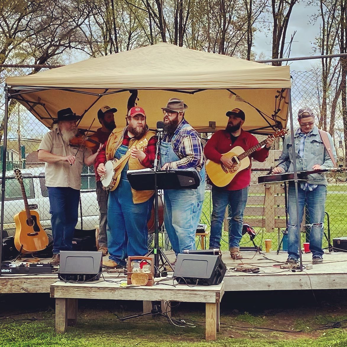 Live music is back on the menu folks, and the Bunker Boys are serving it up hot. Come get some this Sat 5/1 @orangecountydistillery 5-8p #bunkercrew #hudsonvalleymusic #orangecounty #drinkmorecorn