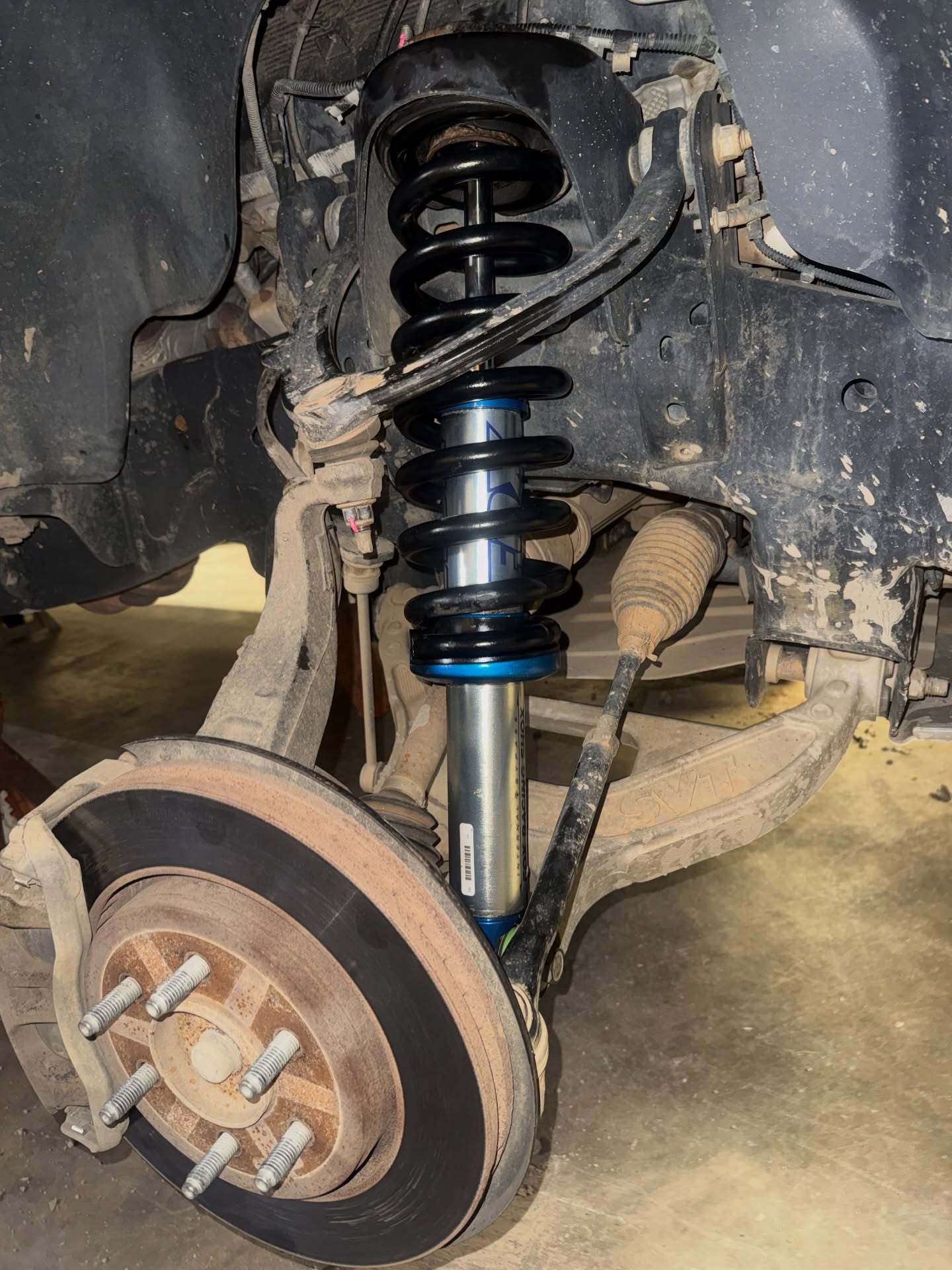 We’ve been rebuilding a TON of Ford Raptor shocks lately, so it’s time we talk about it.
We offer full in house rebuilds on OEM Fox Raptor shocks for all years and generations, including Live Valve. Every shock receives a complete tear down, detailed inspection, professional cleaning, seal replacement, fresh oil, nitrogen recharge, and proper reassembly.
We also offer cosmetic refresh options, including aluminum freshening and custom Cerakote coatings, for those who want their shocks looking as good as they perform.
If your Raptor rides rough, leaks, or just feels tired, it’s probably time. DM or call us to get on the schedule!
#FordRaptor
#RaptorNation
#FoxShocks
#ShockRebuild
#CoiloverRebuild
#SuspensionShop
#LiveValve