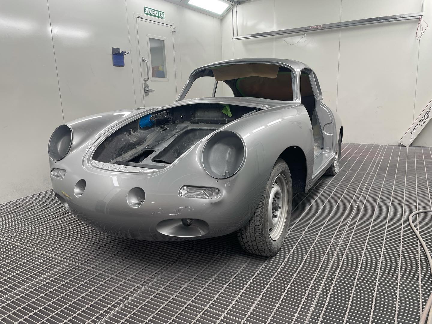 Back to the shop for assembly soon. Another killer job off the gun @sata_aus23
.
.
#porsche #porscheclassic #porsche356 #porscheoutlaw #porschemelbourne #classiccars #classic #carrestorations #coachbuilder #germancars #auto #luxurycars #instacar #classiccar #classiccarrestoration #vintagecars #webstagram #vintiquemoto #maxhayes