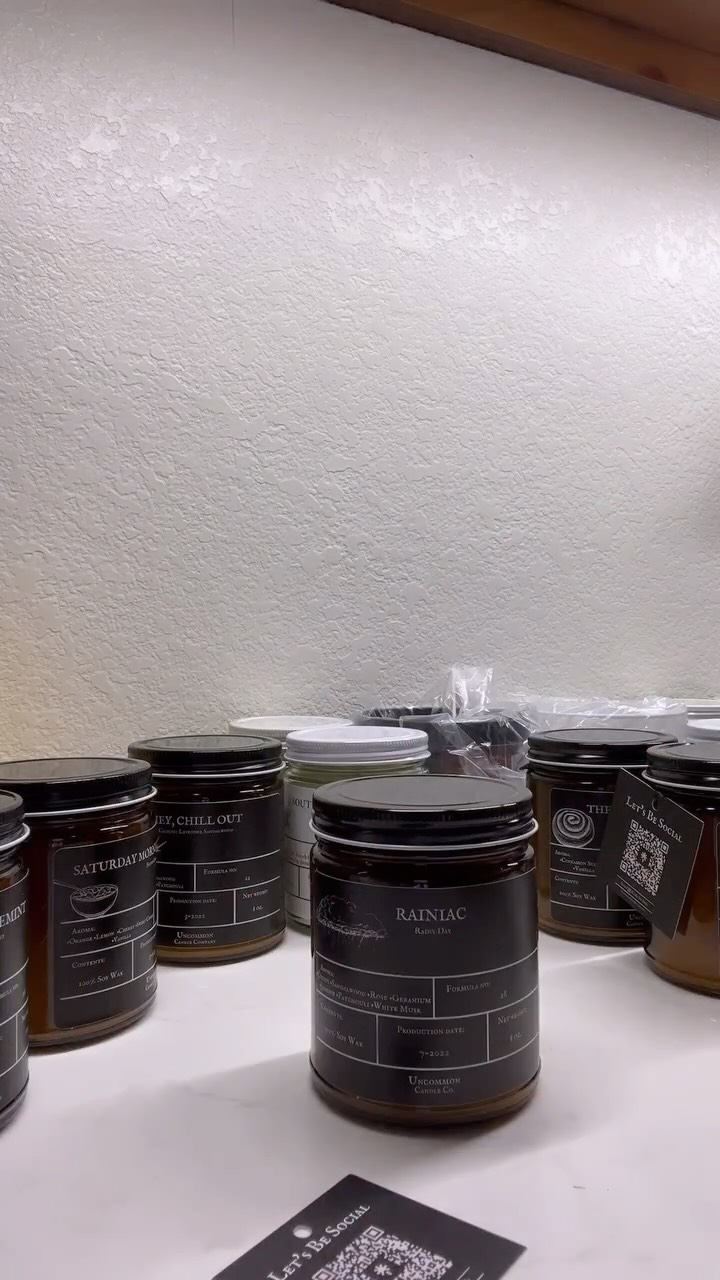 If I told you how long I spent tying my QR tags on my candles before every market I don’t think you would believe me.😮💨
I’ve never been a business card girly. They always just ended up in my wallet, and I never actually reached out to the people that gave them to me (hate to admit that 😬)…
After the first 100 people asked me for a business card I decided to start tying these linktree QRs to my products with hemp rope. Are they cute? Absolutely. Time consuming? Absolutely 🙂↕️. Are they worth it? Who knows. 🤷♀️
#smallbusiness #soycandles #makersmarket #crueltyfree #crafting