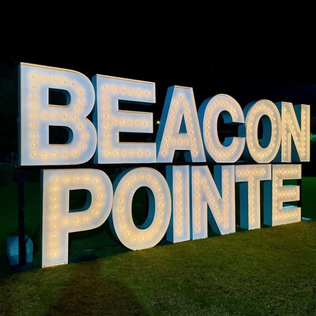 ✨ No matter the moment, we make it shine ✨
From weddings and engagements to birthdays, charity events, gender reveals and corporate celebrations — let us light it up and turn your special occasion into a truly memorable one. 💡🎉
https://www.iowaglowco.com/