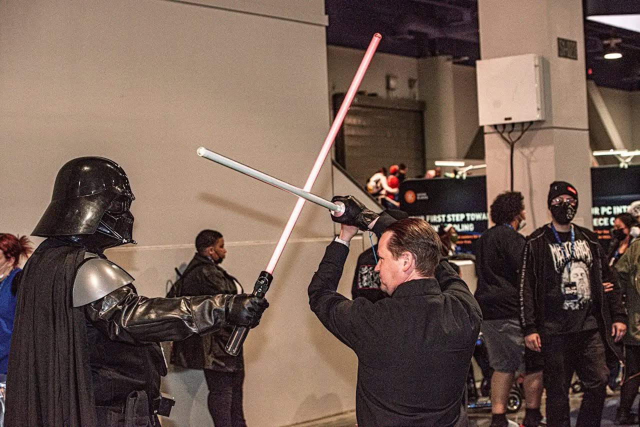 LVLUPEXPO
#eventhoryzonz
#lvlupexpo #lvlupexpo2022 #lvlupcosplay #newhoryzonzphotography #newhoryzonz #cosplay #cosplayer #lasvegas #lasvegasconventioncenter #darthvader #darthvadercosplay #darthvadercosplayer #starwars #starwarscosplay #starwarscosplayer #starwarscosplayerseverywhere #lightsaber #lighsaberduel #sith #sithlord #sithlordcosplay #sithlordcosplayer #jedi #jedicosplay #jedicosplayer #jedicosplayers #starwarsphotography #nikon #lvlupphotography