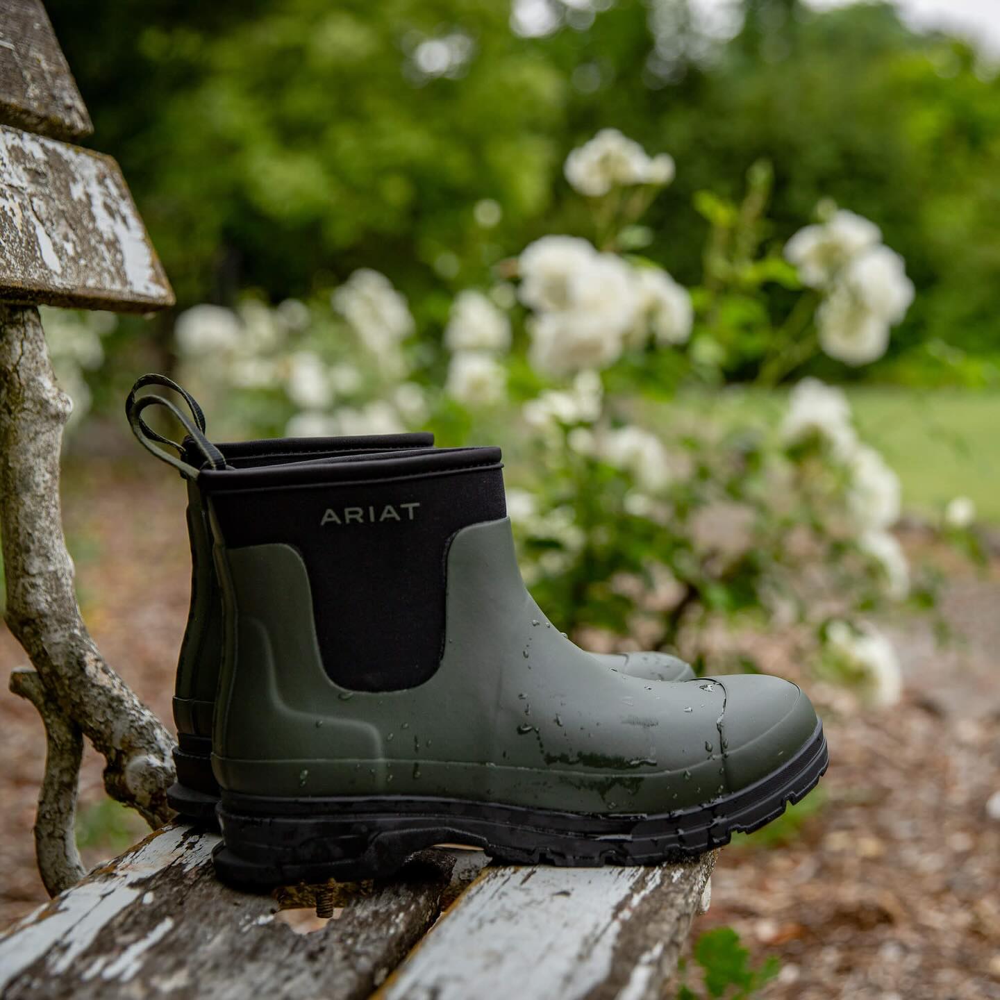 New women’s footwear at Henry’s
The Kelmarsh Shortie from Ariat makes wet days more bearable with its practical functionality and fashionable silhouette. Easy to slip on when you’re heading out to the garden, on a walk with the pups or to the market with friends.
* Lightweight support & stability
* Duratread soles
* Durable Waterproof rubber
* Removable all day cushioning insole
* Vulcanized rubber upper with neoprene
#ariat #countrywalks #rainydays #wellies #cotswolds