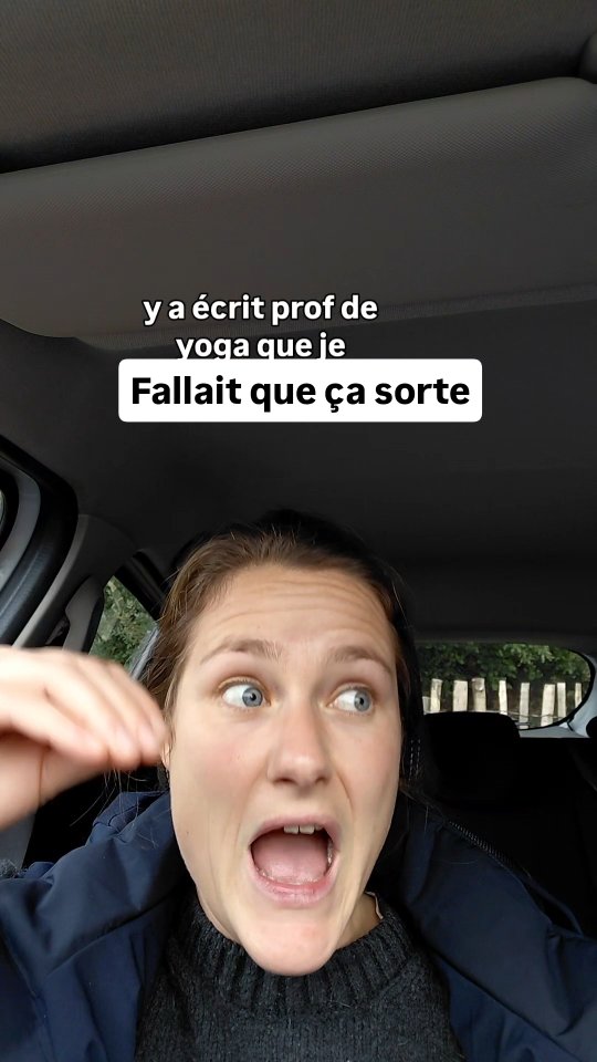 Vous nous faites perdre du temps avec vos appels a développer nos activités annexes...
Récemment j’ai été contactée par au moins 5 personnes qui cherchent à me recruter pour vendre des produits type compléments alimentaires, cures amaigrissantes et autres produits magiques qui au mieux sont des placebos, au pire des systèmes malhonnêtes profitant de la crédulité des gens et j’en ai ras le bol donc voici mon avis sur la question :
Si vendre selon un système pyramidale fonctionnait ca se saurait... si le labo indépendant "international" qui teste selon une méthode abscon avait autant de notoriété et que le processus etait révolutionnaire tout le monde le saurait bref vous nous faites perdre du temps et de l'énergie.
Je suis professeur de yoga, pas vendeur à la sauvette.
Alors, Laissez mes cartes de visites tranquilles dans les commerces et laissez moi faire ce que je sais faire : enseigner le yoga.
#notapinpin #yoga #complémentalimentaire
Toi aussi ca t'arrive d’avoir ce genre de demande ?