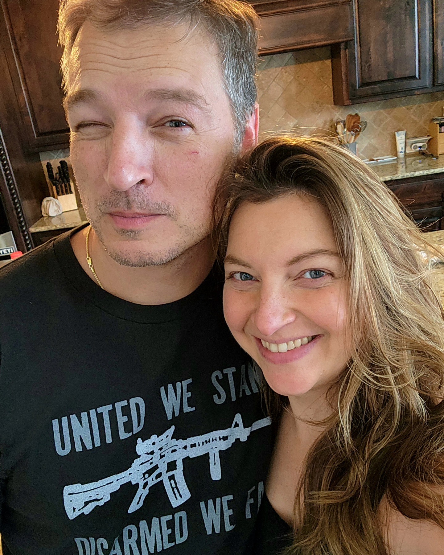 42! Another year around the sun, full of growth. More calm, more peace, more joy. More meat, more muscle, better skin, better hair. Less sugar, less processed foods, less inflammation, less pain. I like aging!!! I feel better at 42 than I did in most of my 20s!
#aginggracefully #healthyaging #42 #womenintheir40s #happylife #calmlife #slowliving #intentionalliving #thecancernutritionist #cancerprevention #stressfree #anxietyfree #joyful