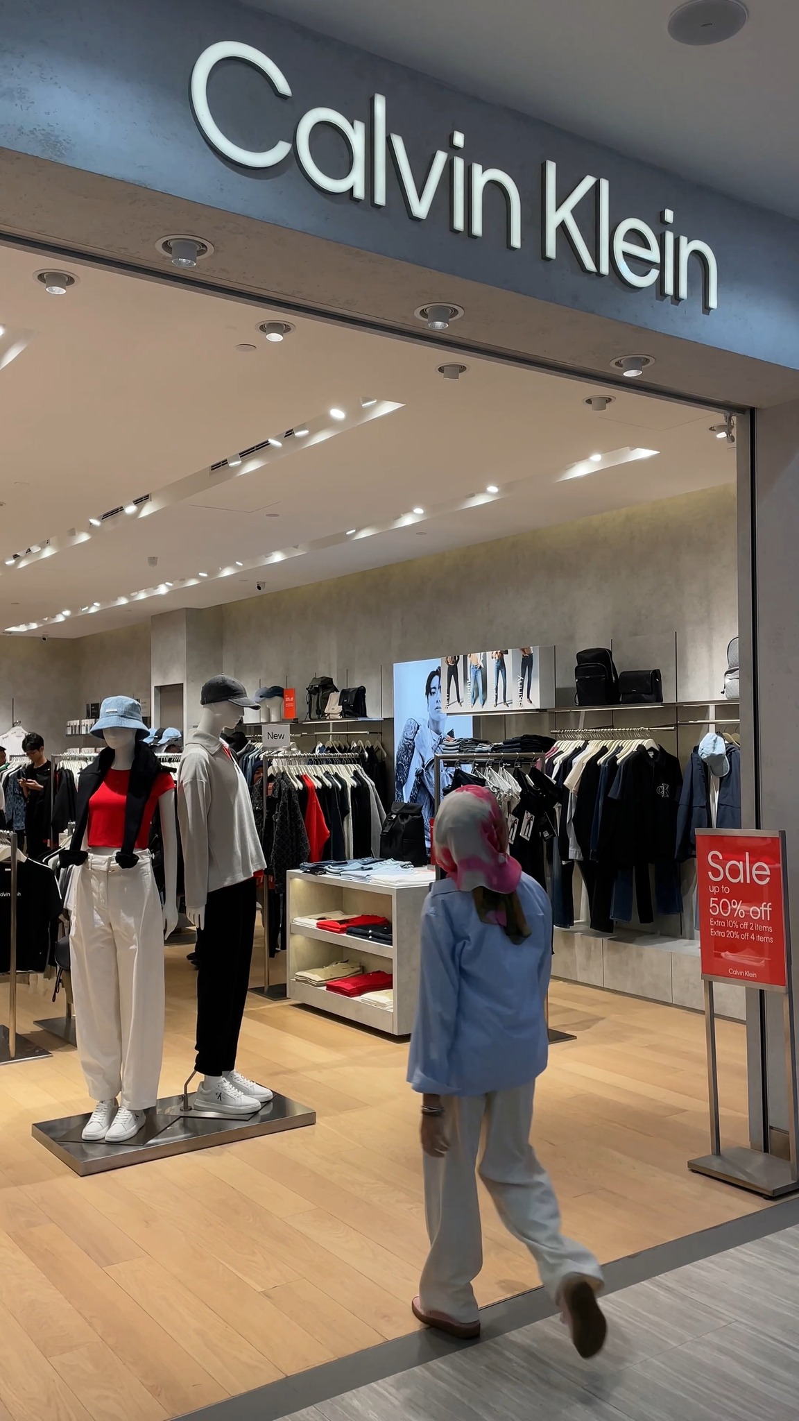 Can’t get enough of Calvin Klein? 🤍
Like & share this post for a chance to win 2 exclusive invites to Calvin Klein's Private Styling Event this Wednesday, 28th Jan, 6pm