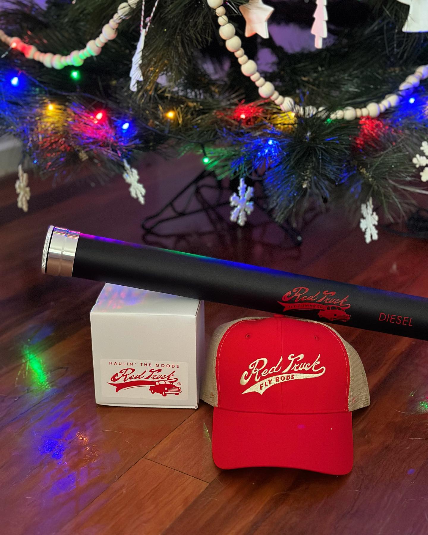 You know this is what you really want under your Christmas tree. Avoid the disappointment of opening half a dozen hanky’s for Christmas and get something you really want. Make it a @redtruckflyfishing Christmas this year. $50 off and a free hat with every rod sold. 10% off any reel when you order with a fly rod. Order before December 20 for delivery prior to Christmas.
#redtruckchristmas #redtruckflyfishing #redtruckflyrods
#flyfishingtrip #flyfish #flyfishing #flyfishingaddict #flyfishingadventures #flyfishingjunkie #flyfishinglife #flyfishingnation #flyfishingonly #flyfishingphotography #flytying #onthefly #browntrout #rainbowtrout #catchandrelease #troutbum #flylife #troutfishing #afterpay #afterpayit #flyfishingaustralia #flyfishingnz #flyfishingnewzealand