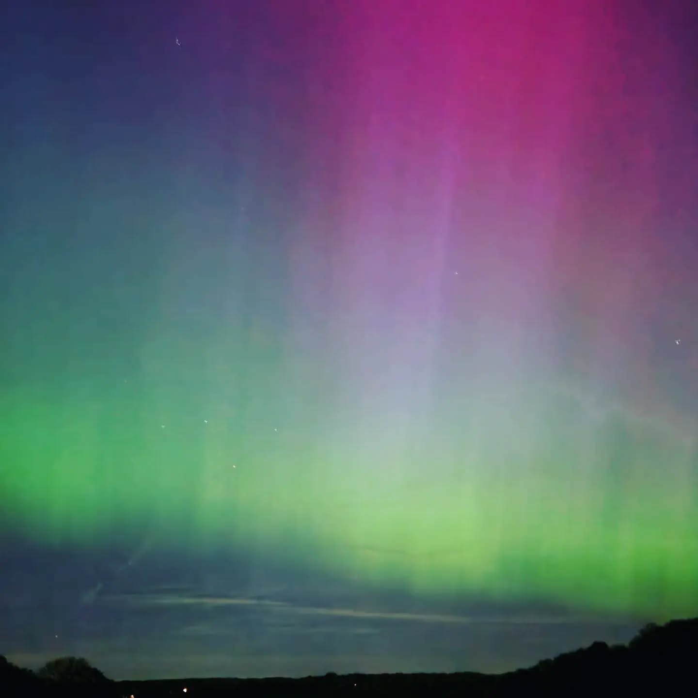 We've been treated to some amazing Northern Lights displays in recent times in the UK and Ireland, and this looks set to continue in 2026 due the current cycle of solar activity. Want to enjoy them on a visit here? Here are some tips:
1️⃣ Season - typically between September and April are the best chances of seeing them, and of course the further north the better!
2️⃣ Download the Aurora app - this gives forecasts and sends notifications when sightings are likely or have been reported in your area
3️⃣ If activity is high, find a dark, northerly facing view ideally with good elevation, or where weather apps show clearer skies to maximize your chances with lower cloud cover
4️⃣Camera settings - setting your camera to night mode with a long exposure (at least 6 seconds ideally) and holding still produces great imagery
5️⃣Patience - they don't always appear when you expect them, but if activity is high and you don't see them then patience really pays off!
So keep a look out next time you travel here, you might just be in for a big surprise...
#auroraborealis #northernlights #globaldreamtravel #lightshow #visitbritain