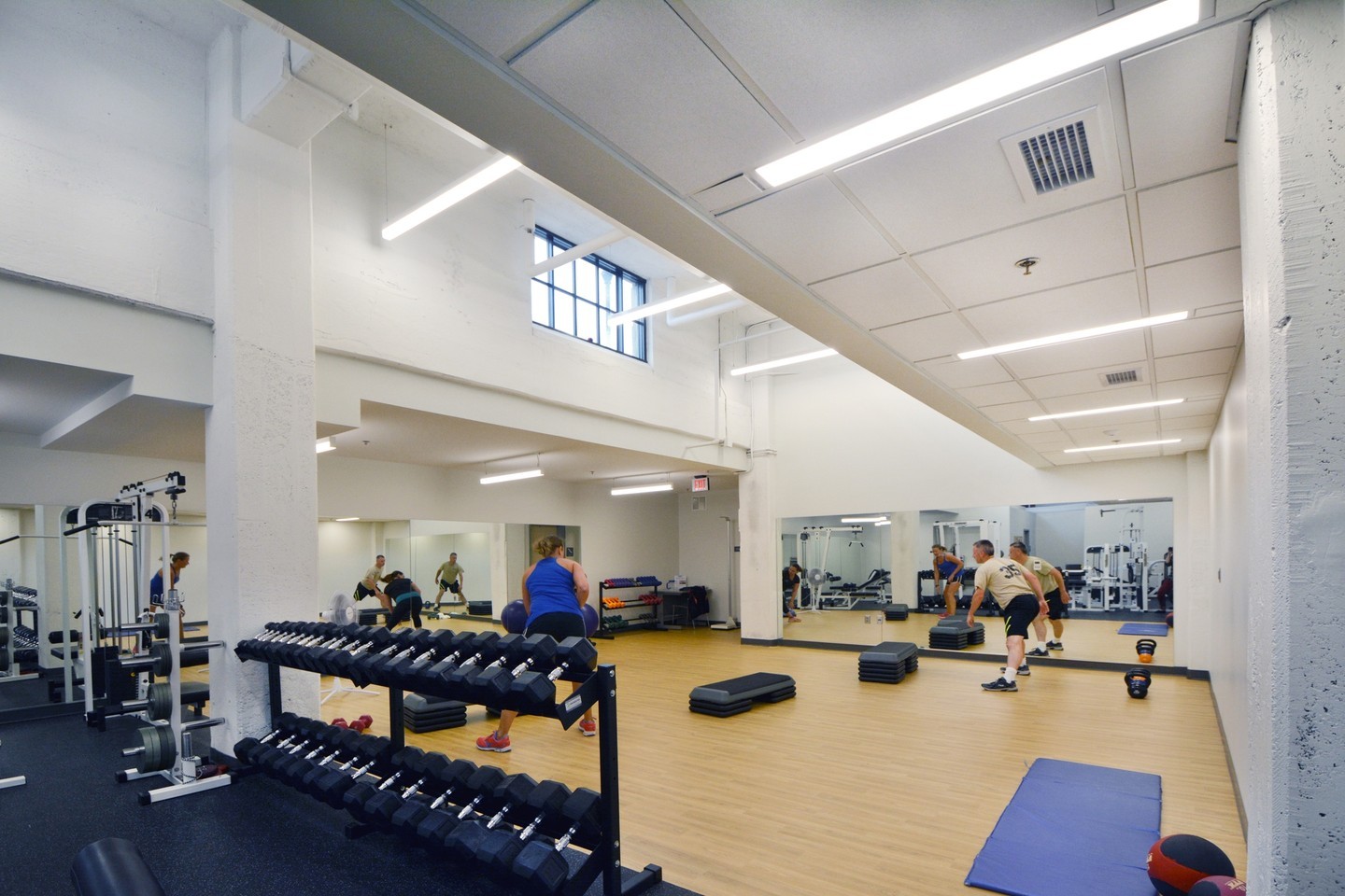 Make movement a part of your workday ✨
Take advantage of our onsite fitness center to integrate movement into your work routine to increase focus and productivity. Book a tour today to see how Commerce Village can support your work and wellness goals.