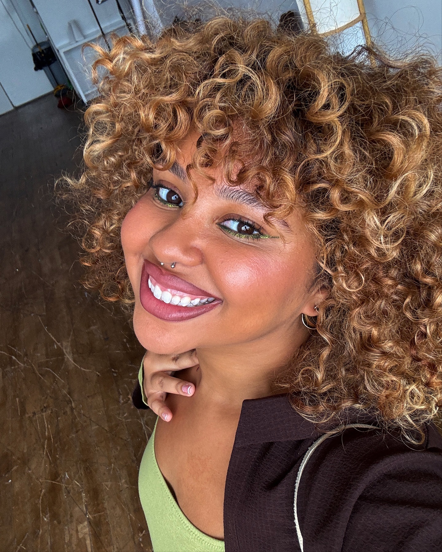 Our customer selfies post teeth whitening are just too good not to share🙊 Hi there beaming beauty @cottoncanzy ✨ #beambae