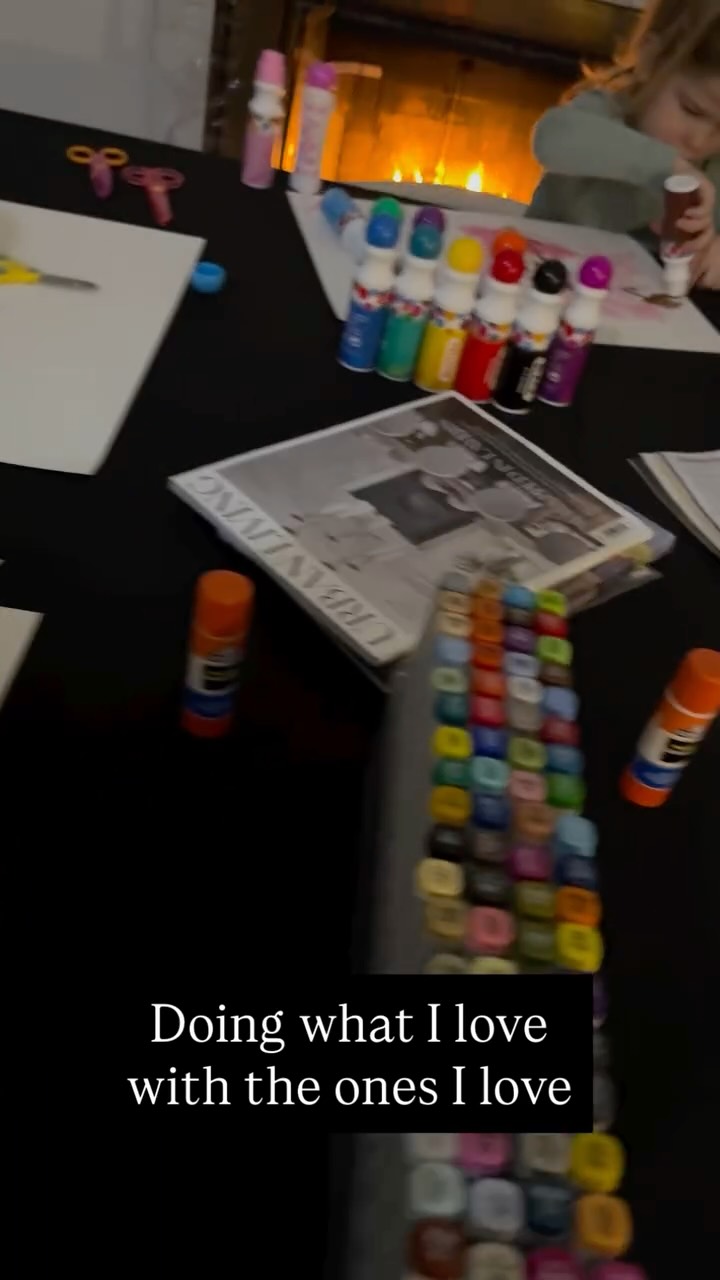 A cozy snow day.
#snowday #visionboard #visionboarding #dreambig #manifestingdreams #manifestation #creatingabundantlife #cozyliving #cozymoments #wintervibes #snowday #fireside #fireplacelife #homemoments #familytime #momlife #reallifemom #motherhoodunplugged #raisingdreamers #intentionalliving #slowliving #homeinspo #homelife #lifestylecreator #womenwhocreate #inspiredliving #everydaymagic #simplejoys #momsofinstagram #reelitfeels #reelsviral