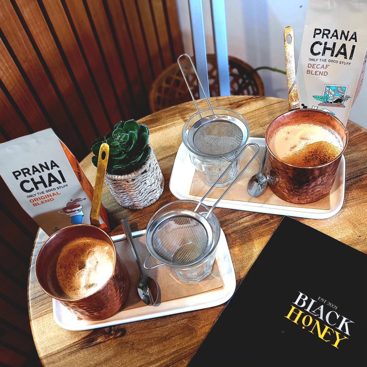 You have tried the rest.. now you must try the best😊😊😊...
Brewing Prana Chai ....
Now available in decafe...😋.......
#narrabeenlake #northernbeacheslocalbusiness #northerenbeachealiving #northerenbeachesmums