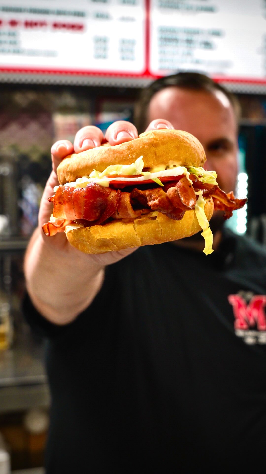 This is how a BLT should be done.
Six strips of bacon, fresh lettuce, tomato, mayo, salt & pepper. ๐๐ป #bigmdrivein #burgerlover #viralfood #blt #goodfood