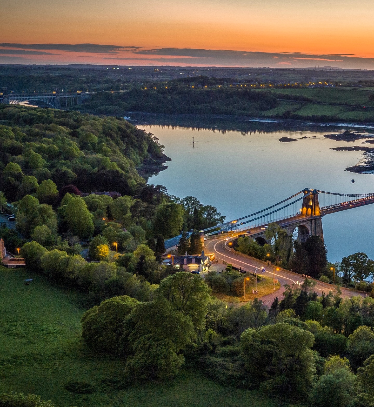 Happy 200th birthday to the Menai Bridge! 🎂
#menaibridge #anglesey #ynysmon #vistwales #gwynedd