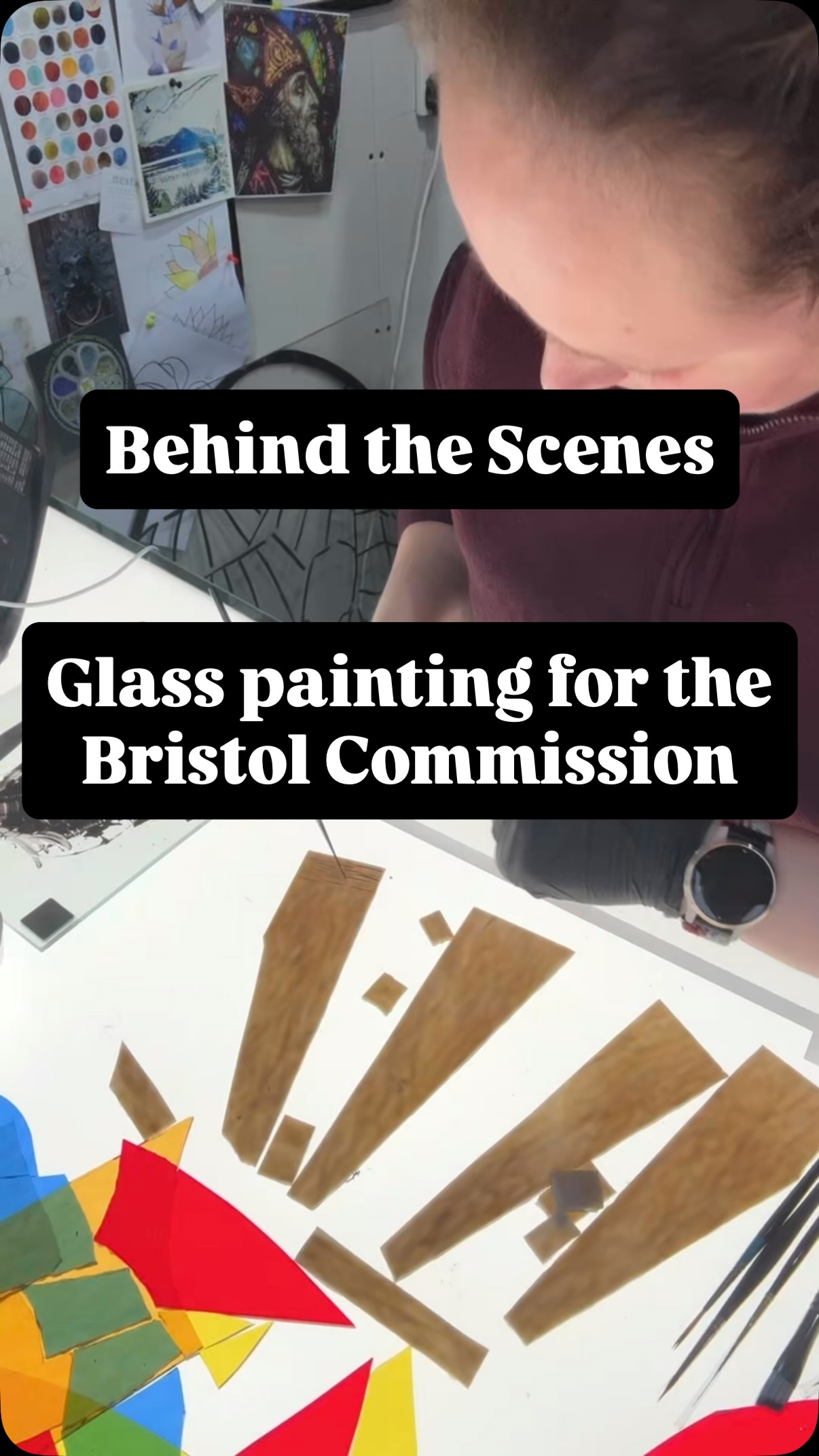 So pleased to be back in the workshop, making up for lost time after 10 days out poorly #Flu š¤
I had originally only planned a small amount of glass painting on this project for detail on the Cliftonwood houses, leaving the balloons and landscape very bright and boldā¦.. however, as itās come together, I think I got a bit over giddy and decided to better balance the piece so there were aspects of painting in all 5 panels, and to add more realism, Iād add some shading and some teensy tiny brickwork to the suspension bridge itself š¤£š¤·āāļø painting on glass is very different to painting on canvas, as you are āpainting with lightā rather than the paint itself, manipulating, blocking and creating areas where light shines through (or doesnāt) to create the beautiful effectsā¦..
So here we are, what turned into a 5 hours painting marathon, and nervously anticipating what will appear when I open the kiln this morning!!! Iām pretty new to glass painting and still have so much to learn, but was happy with what went inš¤ just really need to consider how much time and effort goes into this aspect of creating windows when I provide the quote for a commission! š«£š¤·āāļø this one will just have to be chalked up as just for the love of my home town! š¤£š«¶
#stainedglassartist #StainedGlass #Landscape #GlassArt #Bespoke #Commission #GlassPainting #LeadedLight #StainedGlassWindow #Glazed #StainedGlassDoor #Bristol #BalloonFiesta ##AvonGorge #MakeItAtMarket #Dreambig #SmallBusiness #Create #Design #Heritage #HeritageCraft #Rheushe
@edenvalleyartisticnetwork @contemporaryglasssociety @make_it_at_market @cumbriacreativecollective @cumbrialifemag @rheged_centre @hare_hill_barn @gatherennerdale @the_makers_mill @thehappyherdwick @arts_cumbria