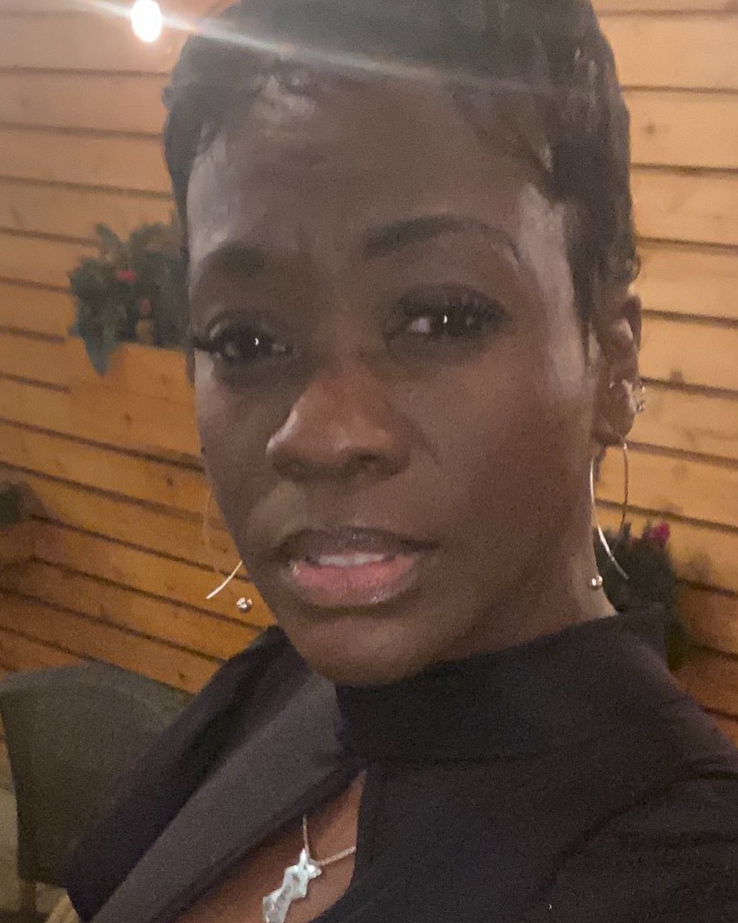 I’ve been a nurse for over 15 years. My passion is teaching and serving others. I enjoy the look on a person’s face when they learn or when they say "wow I never knew that". We as humans learn something new every day. Learning is essential to growth. That is the reason I started teaching It’s a very important role and that is my purpose with Umbrella Academy. 👩🏾⚕️
My mission is to enhance the lives of individuals by providing professional training to all in a caring environment where high quality training is conducive to retention of education. 📚
Book a Free Call with us to learn more! 🧬
🔗 in BIO!