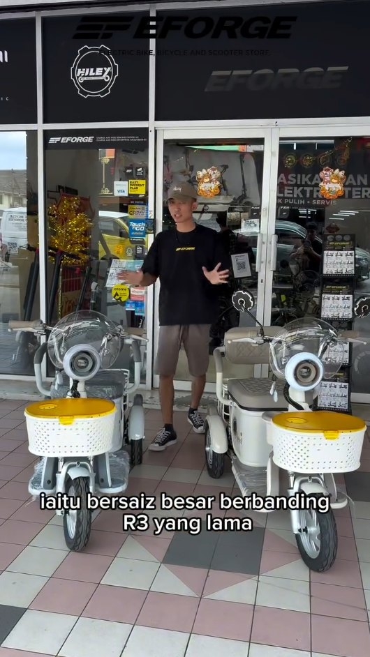 Meet the all new R3 3-wheeler ebike!โก
Your easygoing three-wheeler electric bike made for smooth city cruising, relaxing park rides, and stress-free daily travel. Stable, comfy, and effortlessโjust hop on and enjoy the ride.
โจ Why Ride with EFORGE?
๐ Free delivery within Klang Valley
๐ ๏ธ 6โ12 months warranty
๐๏ธ Instalment plans up to 24 months
๐ณ Debit & credit card instalment options
๐ Opening Hours
MonโSat: 10.30am โ 7.30pm
Sun: 10.30am โ 6.00pm
๐ EFORGE Petaling Jaya
No.1-1, Jalan SS26/4, Plaza Mayang,
Taman Mayang, 47301 Petaling Jaya, Selangor
๐ WhatsApp: 016-2088738
๐ EFORGE Kota Kemuning
C-G-03, Plaza Se Ruang, Persiaran Eco Sanctuary,
42500 Telok Panglima Garang, Selangor
๐ WhatsApp: 016-2088430
๐จ Dealer opportunities available
Interested? Reach out via WhatsApp.
#eforge #eforgebikes #eforger3 #electricbike #electricmobility