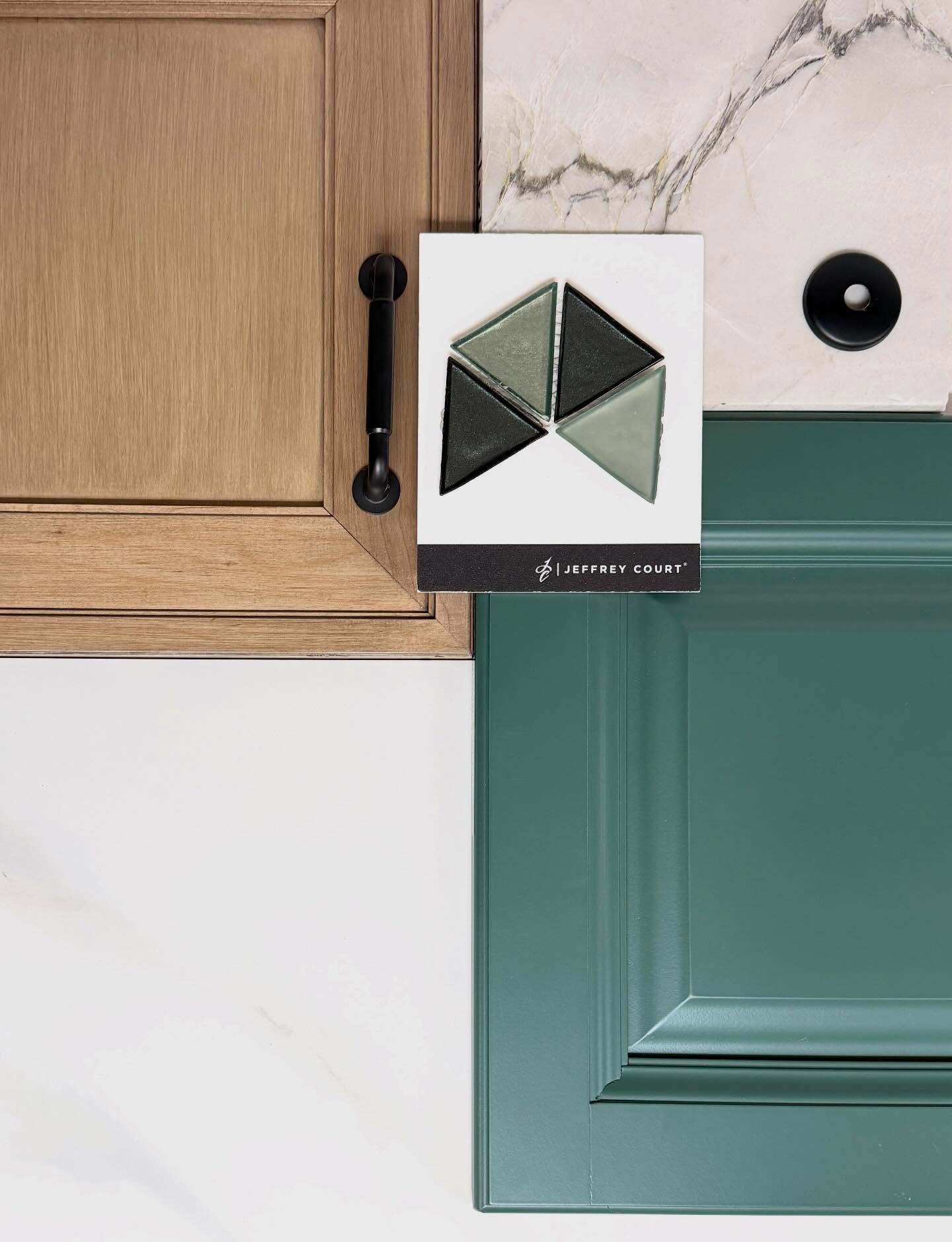 ✨ Inspired concepts. Thoughtful design. ✨
Your dream kitchen & bath start here. Come visit our showroom and chat with our design experts!