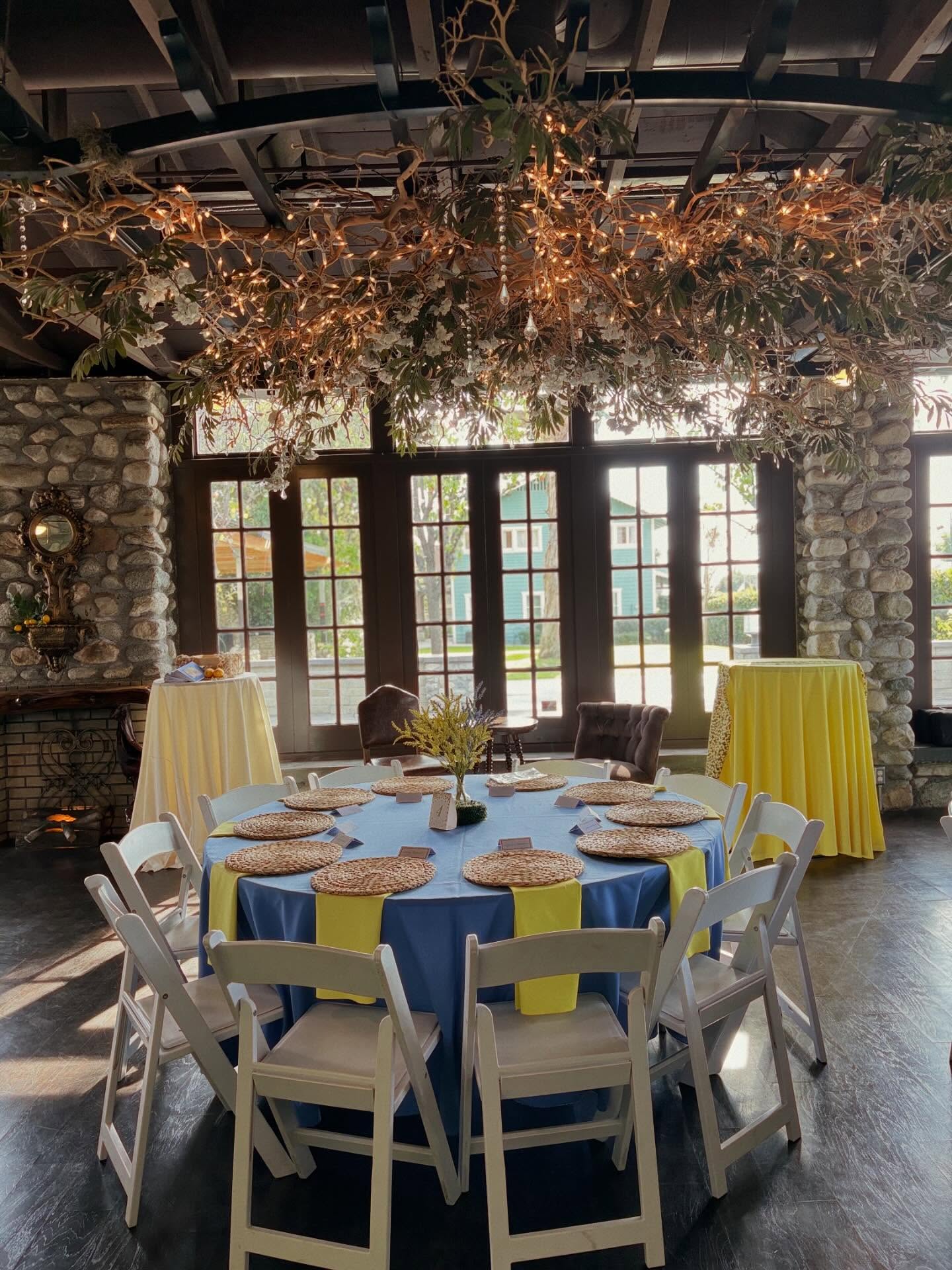Congratulations on the release of
@tommyslemonade new Book
“When God Hands You Lemons” 🍋
We cant wait to see what blessings your future holds! 🤍
Here at La Villa Bella, we LOVE to celebrate your wins!
Book a Tour here ✨
https://www.lavillabellasanantonio.com/