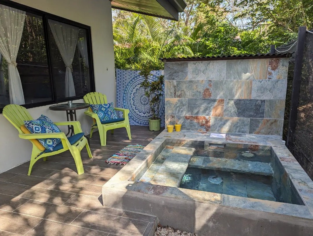 The beautiful Casita Soco 🏡 is located in the quaint beach town of Samara. Best suited for a quiet single or couple, it offers privacy and a break from the busy city center while still enjoying the sights and sounds of the jungle 🐒🦎
#paradise #vacationscostarica #samarabeach #costarica #adventure #naturecostarica #managemyproperty