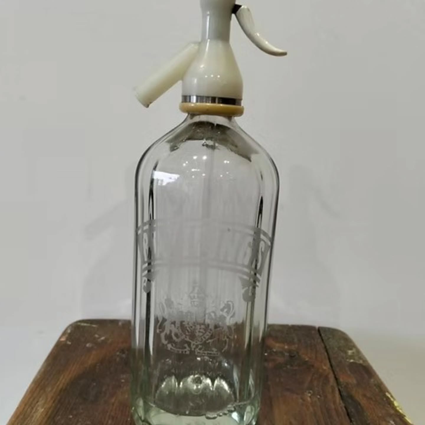 https://www.objetdart-stuff.co.uk/product-page/vintage-rawlings-soda-water-syphon-mid-20th-century-original-glass-bottle #stufftoyouandme