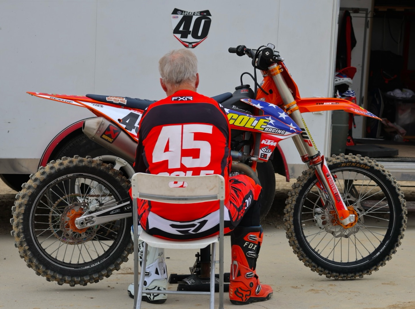 For the Lord gives wisdom; from his mouth comes knowledge and understanding.
Proverb 2:6
🙏🏻
#godisgood #faith #knowledge #wisdom #corbinwaynefoundation