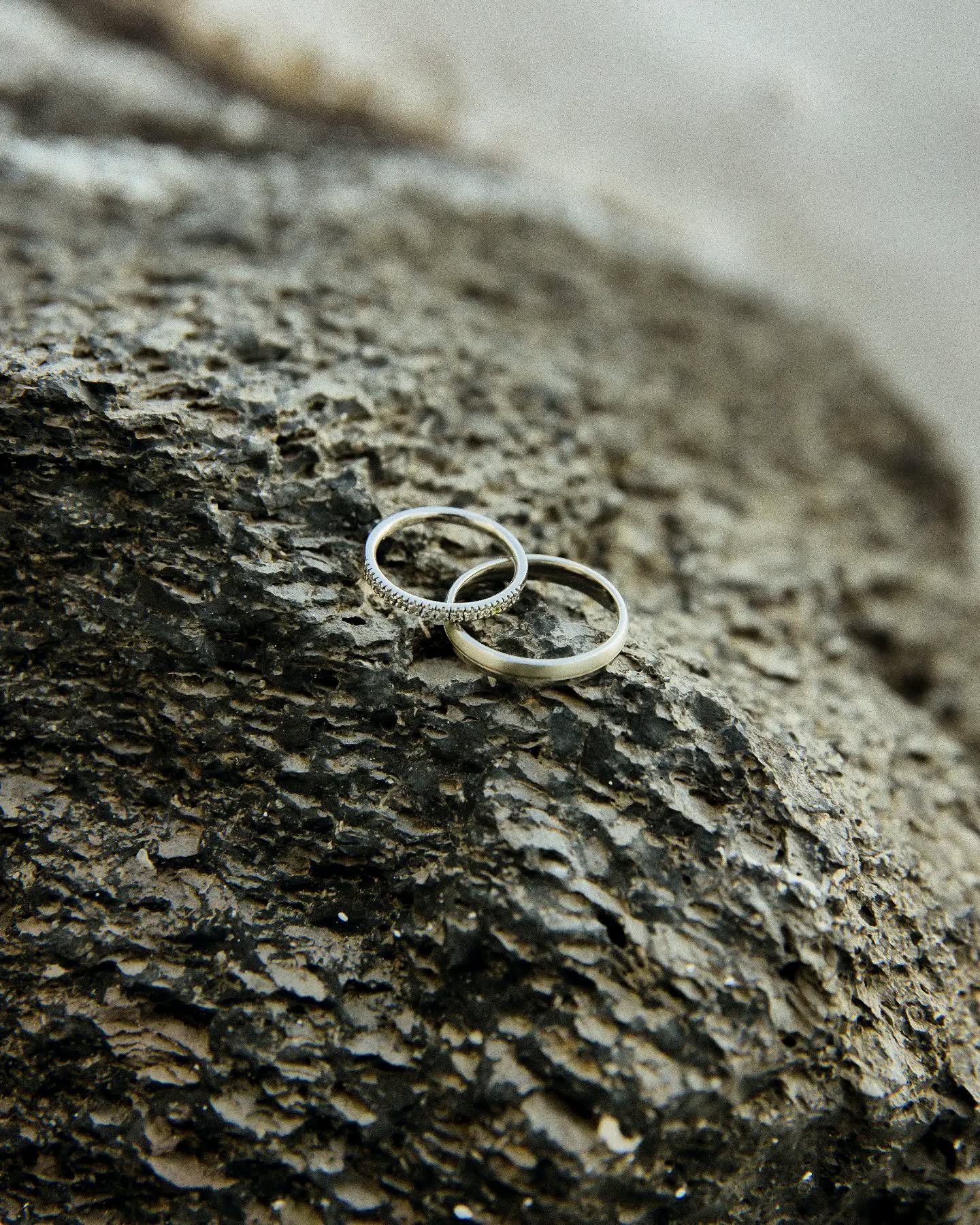 The rings..
#santoriniwedding #santoriniweddingphotographer #santorinigreece #santoriniisland #santorini #weddingingreece #weddinginsantorini #orthodoxwedding #dimitrisparasirisphotography