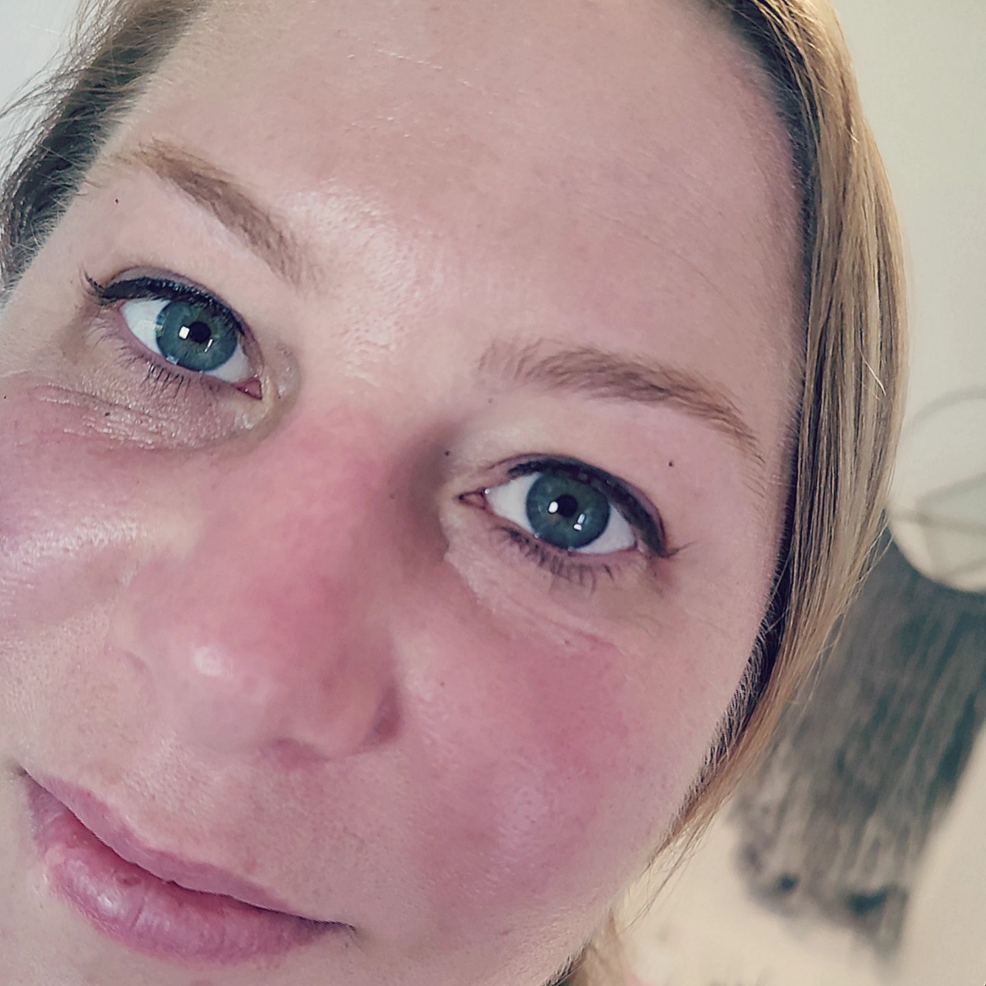 Talk about making your eyes pop! Eyeliner will always do the trick! π
Did you know permanent eyeliner can last up to 5 years before needing a touch up! Low maintenance at its finest π
#northerncolorado #eatoncolorado #eyelinertattoo #blueeyes #colorado #windsor #permanentmakeupnoco