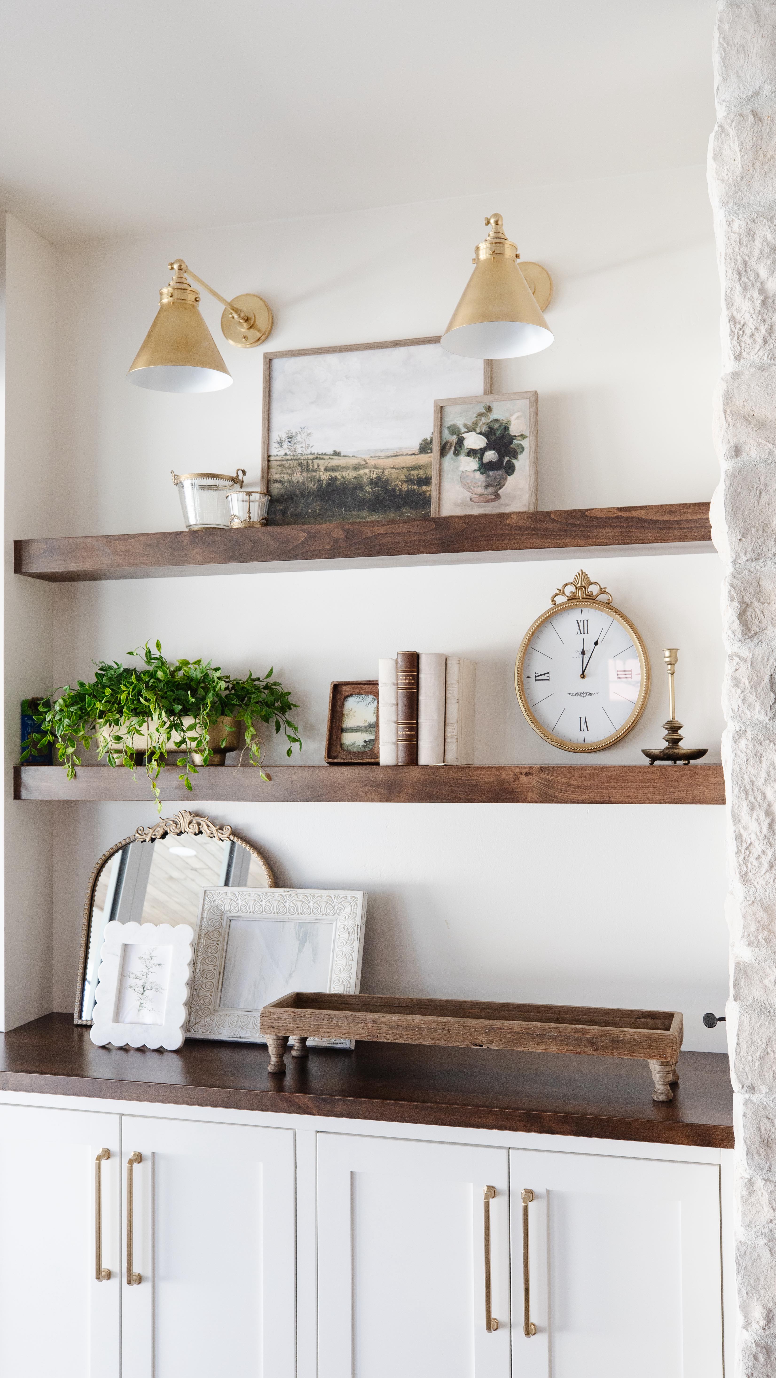 A little peek into some of our favorite corners at Designer Blvd. right now ✨
If your home is feeling a little “blah” after the holidays, this is your sign to refresh. Whether you’re easing into the new year or already dreaming of spring, we have so many beautiful pieces to help your space feel layered, intentional, and lived-in again.
Think:
• fresh greenery
• new textures
• sculptural accents
• those finishing touches that make a room feel complete
Stop by, wander, get inspired, and let us help you find something that feels just right for your home🤍