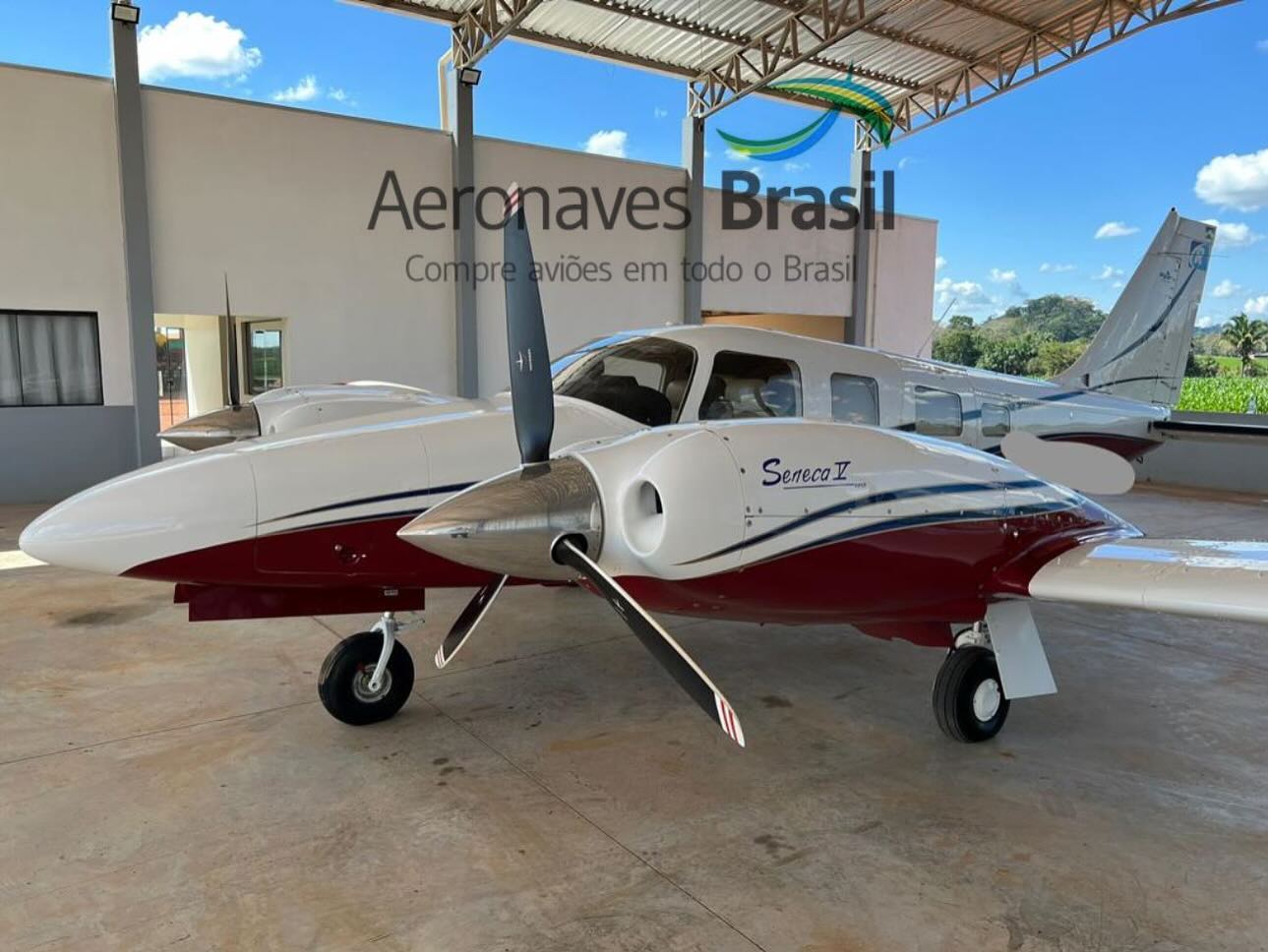 PIPER SENECA V A VENDA!
Ano: 2002
Horas totais: 2.700
Horas disponíveis: 1.000
Equipamentos:
GNS 430w
GNS 530
Radar AVIDYNE quadricolor
Garmin G5
Radios
Transponder Garmin
Ar condicionado
Revisões em dia
Sem histórico de acidentes ou incidentes
Pneus novos
Valor: R$ 3.300.000.00
