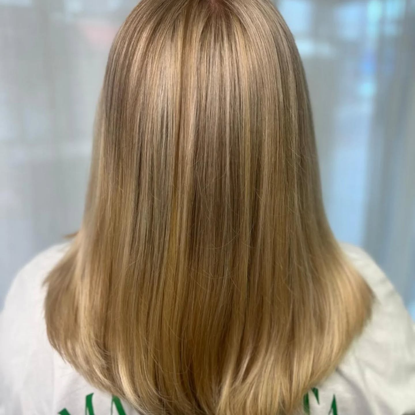 Blonde but make it luxe✨️
@lily.beautifyhairdesign
#blondhair #victoriapointhairdresser #beautifyhairdesign #brisbanehair #hairdresser