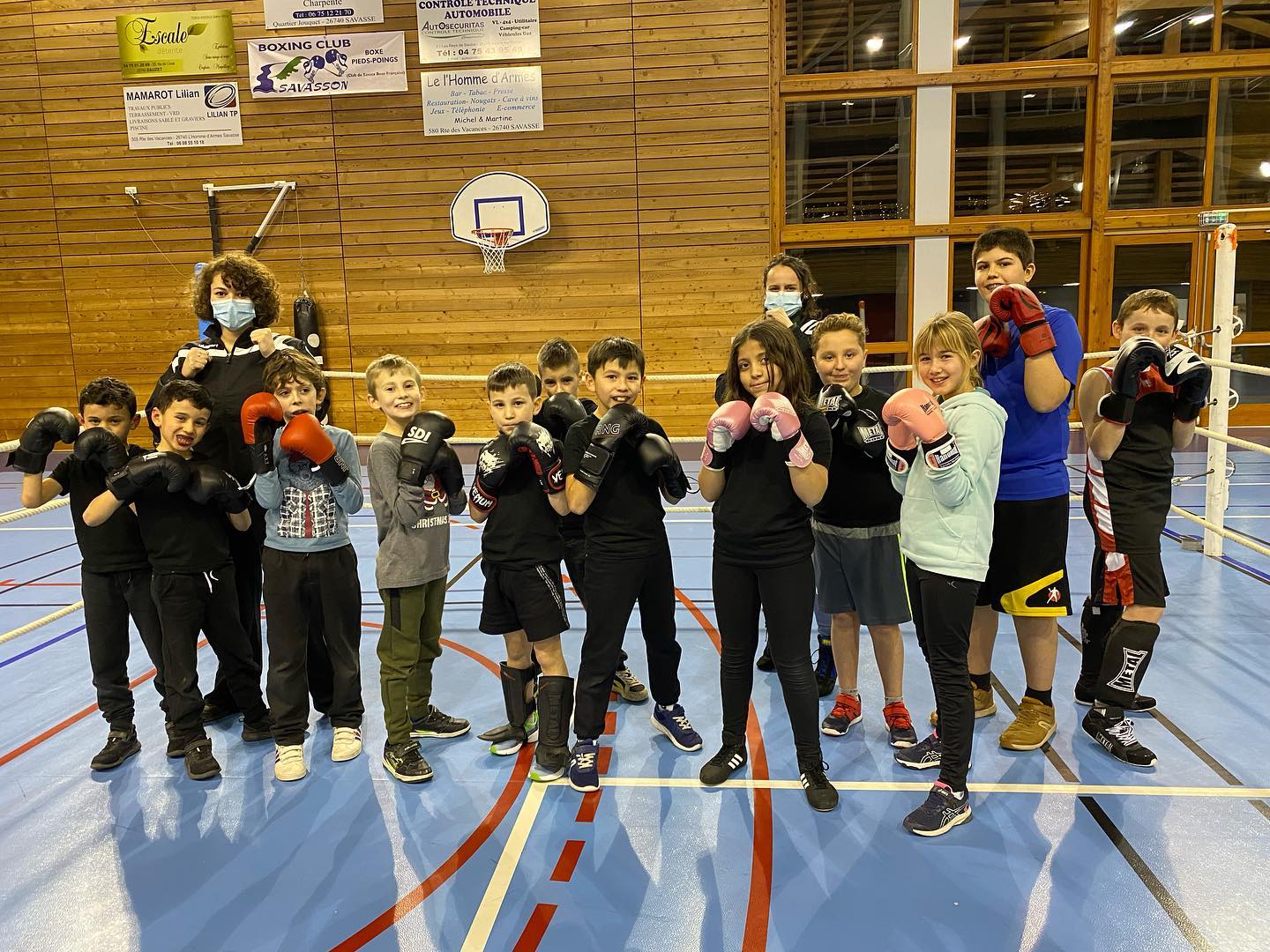 Nos petits sont prêts pour la compétition. Attention nous voilà! 👊🏼