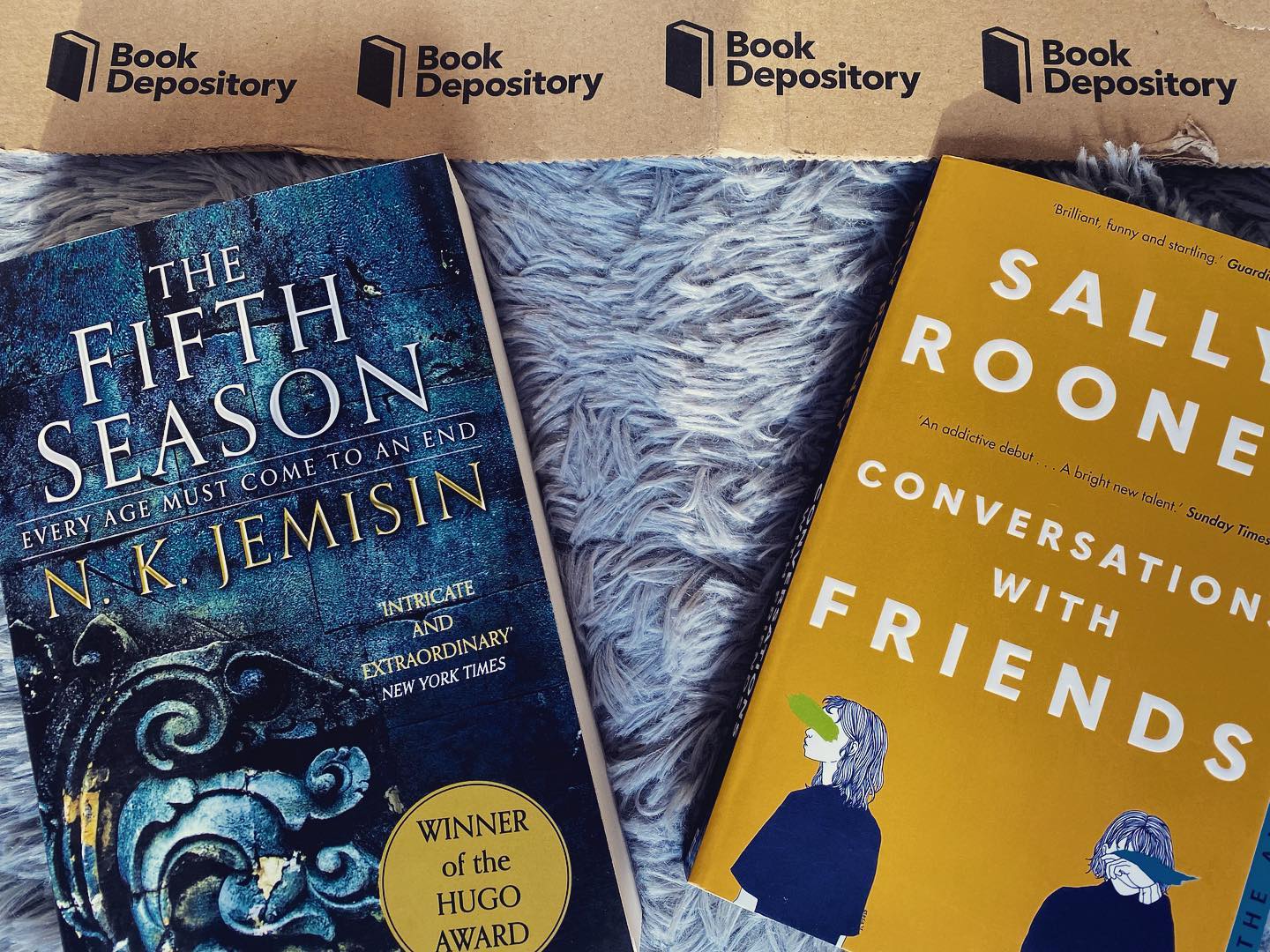 Love delivery day. @bookdepository
#bookstagram #booklover #booktok