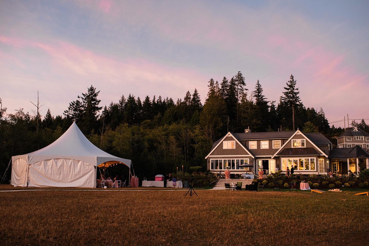 A venue that doesn’t need a filter. ✨
Where is your next destination?