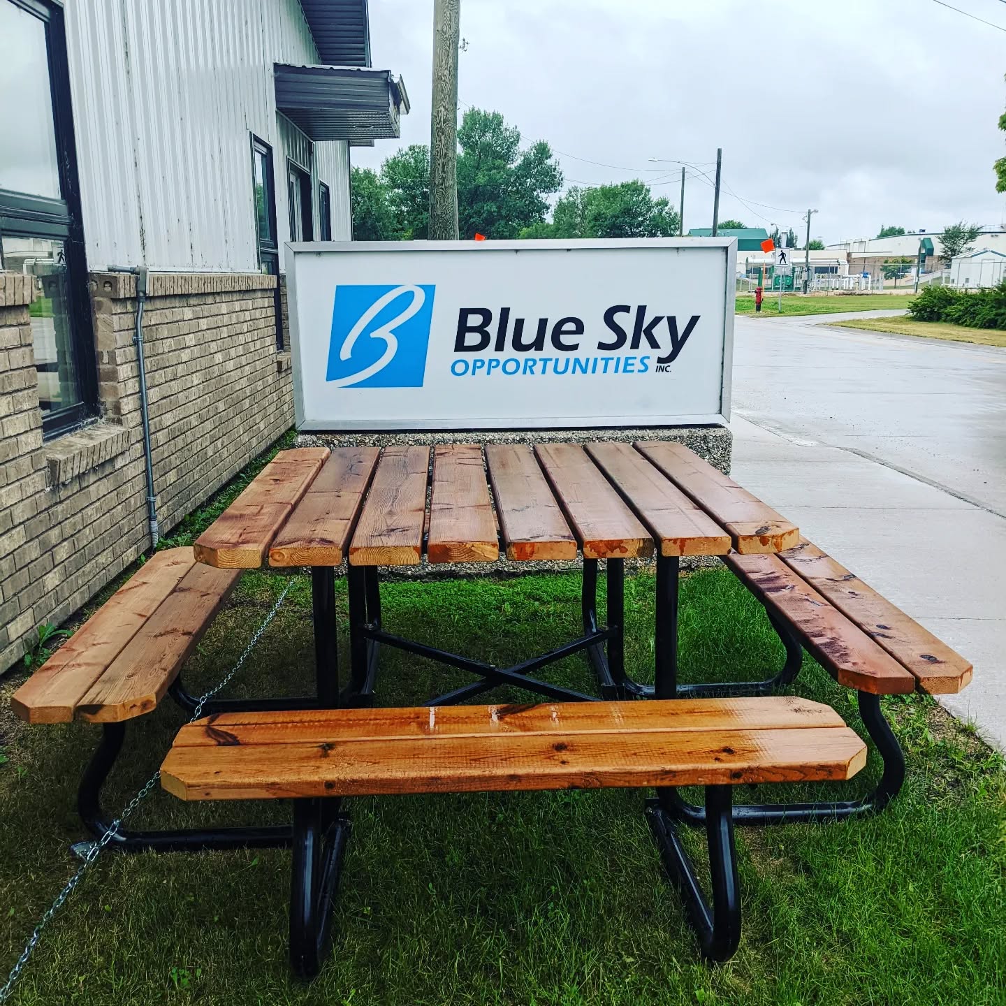 End of season sale on all picnic tables! 10% off for a limited time only! Please call us at 204.324.5401 or contact Curt at production@blueskyop.com