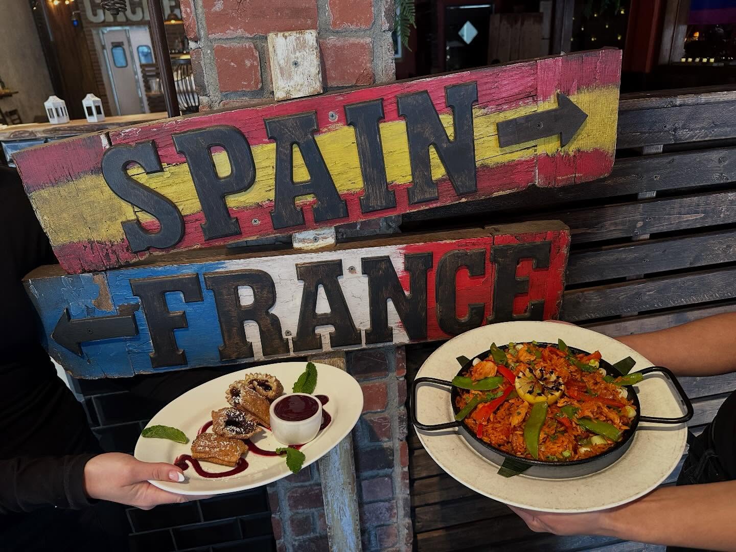 It’s finally Restaurant Week in downtown Bethlehem! Try our lunch & dinner menus 😍 #spainfrance #tapasandsangria #visithistoricbethlehem