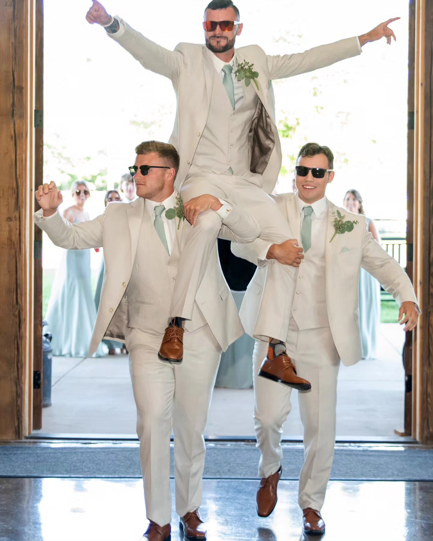 Let's create epic introductions!
#weddinginspiration #weddingideas #wedding #weddingintroductions #weddingideas