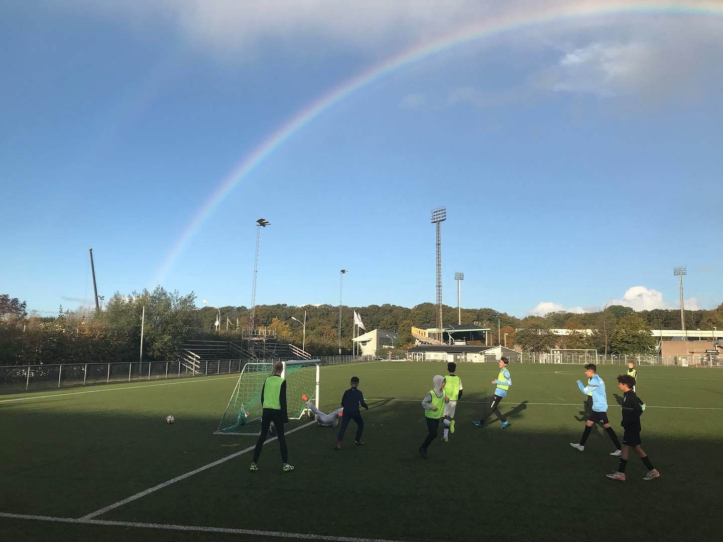 Våra elever på fotbollsplanen ⚽️